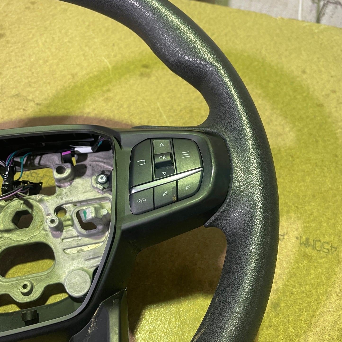Ford Ranger 2022–2025 Vinyl Steering Wheel N1WB-3600-JE3ZHE | OEM