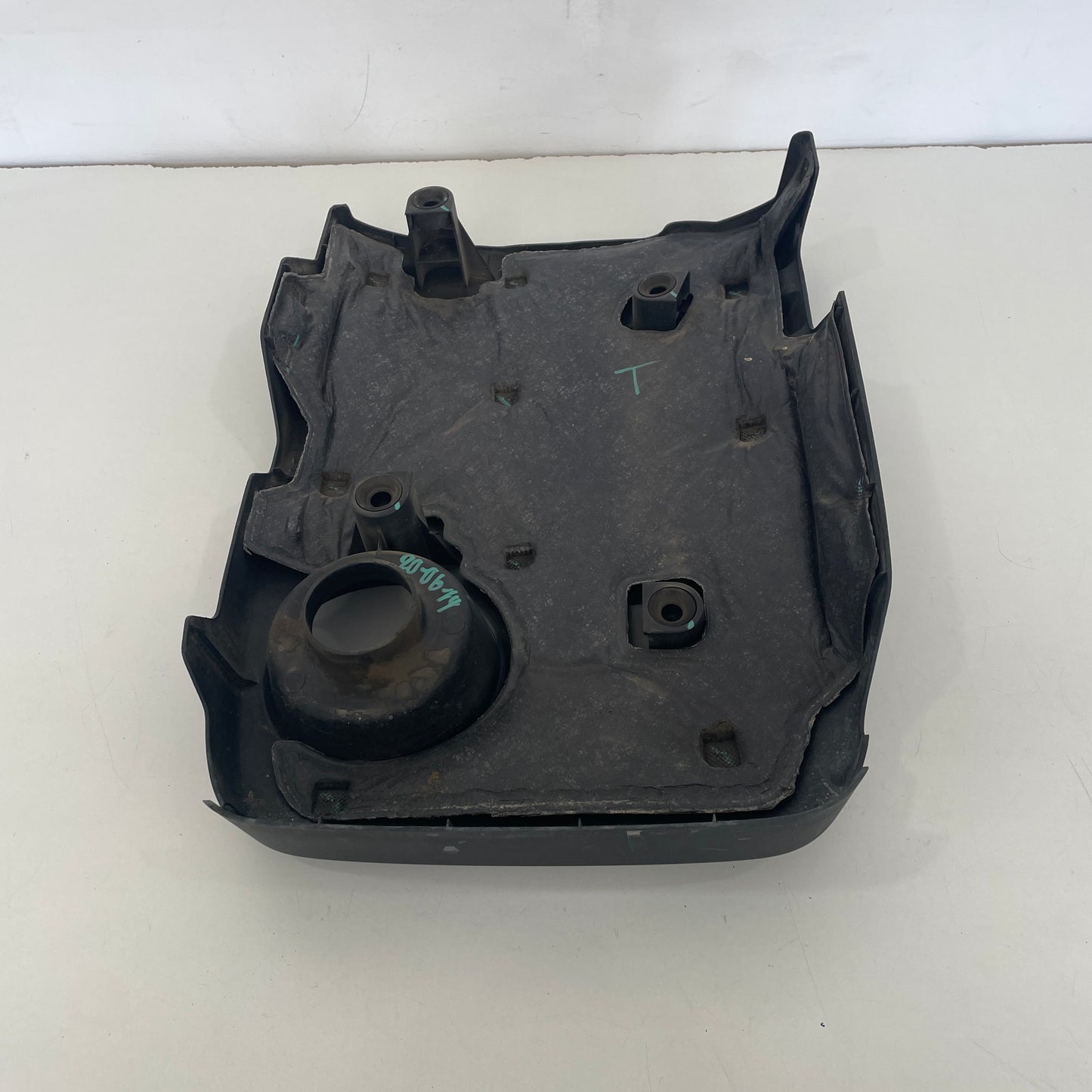 Mazda BT-50 Engine Cover 2011 2012 2013 2014 2015 2016 2017 2018 2019 2020