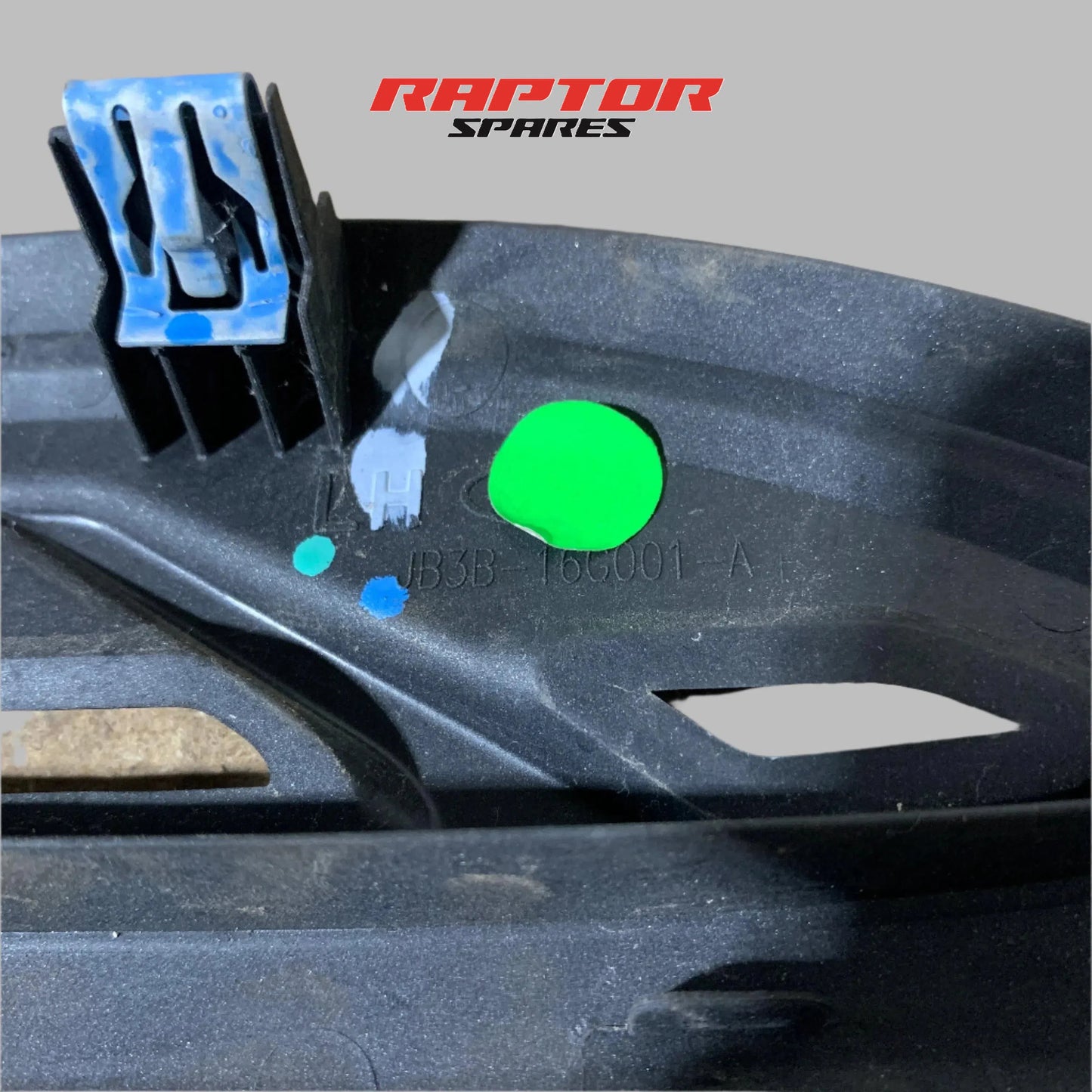 Ford Ranger Raptor PX3 2018–2022 Right Fender Guard Vent Trim JB3B-16C000-AB (Copy) Left