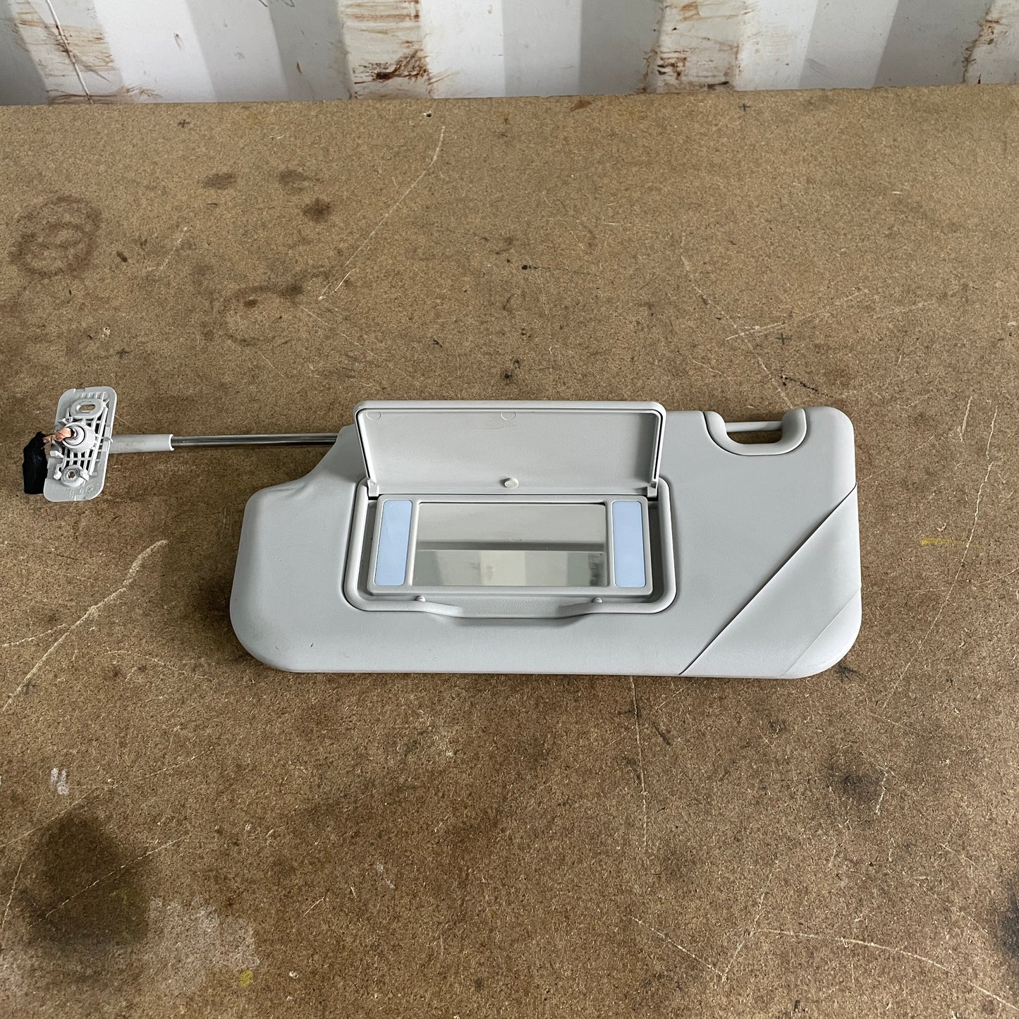 Ford Ranger Sun Visor Left-Hand Side PX 2011–2022 Grey, Sliding, Mirror & Light