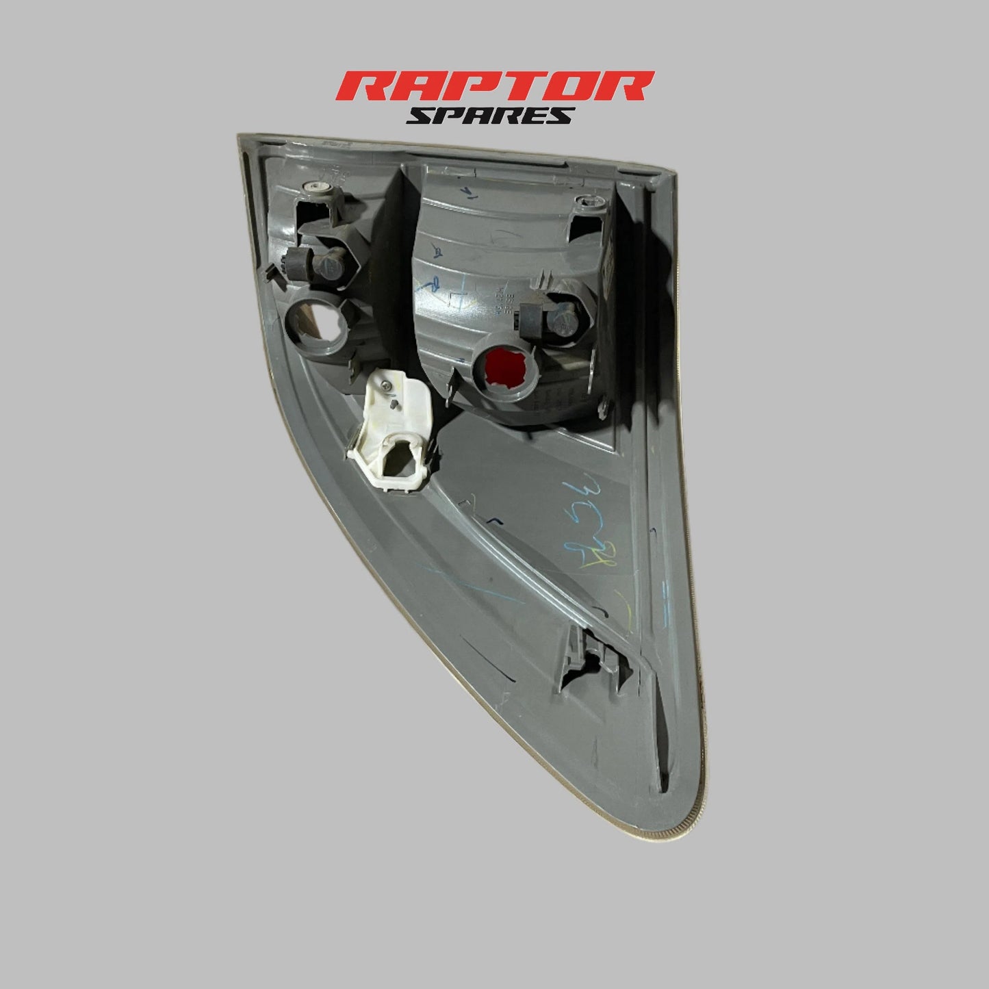 Mazda BT-50 Left Tail Light 2011 2012 2013 2014 2015 2016 2017 2018 2019 2020