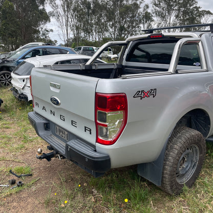 Ford Ranger 4x4 XLT Double Cab 2014 3.2L Diesel Manual Transmission