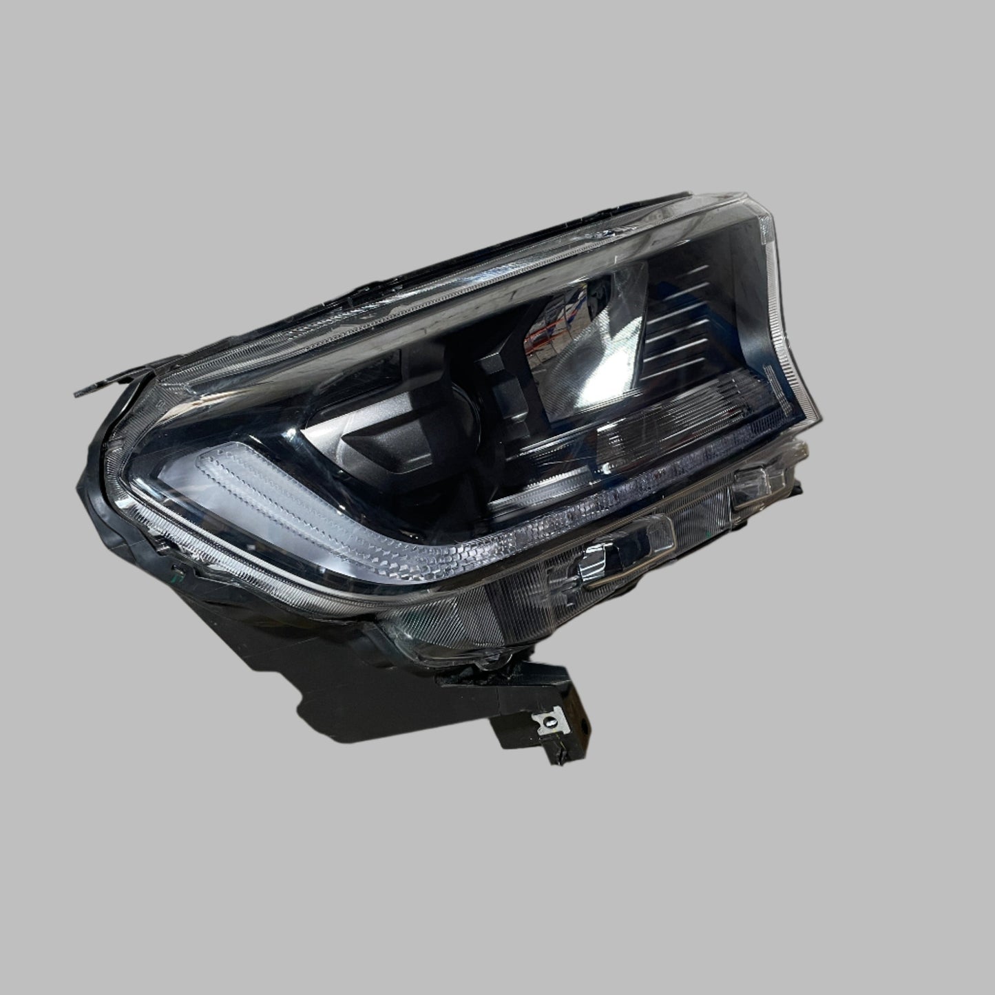 Ford Ranger PX Series 3 Wildtrak Raptor Headlamp Right Hand Side HID 2018 2019