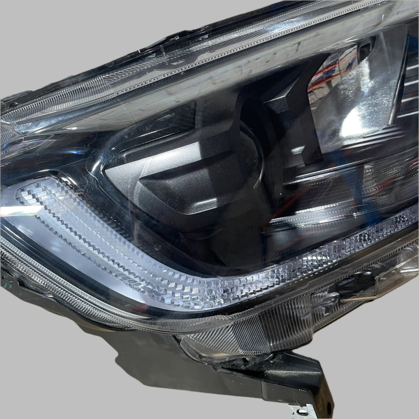 Ford Ranger PX Series 3 Wildtrak Raptor Headlamp Right Hand Side HID 2018 2019