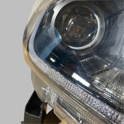 Ford Ranger PX Series 3 Wildtrak Raptor Headlamp Right Hand Side HID 2018 2019