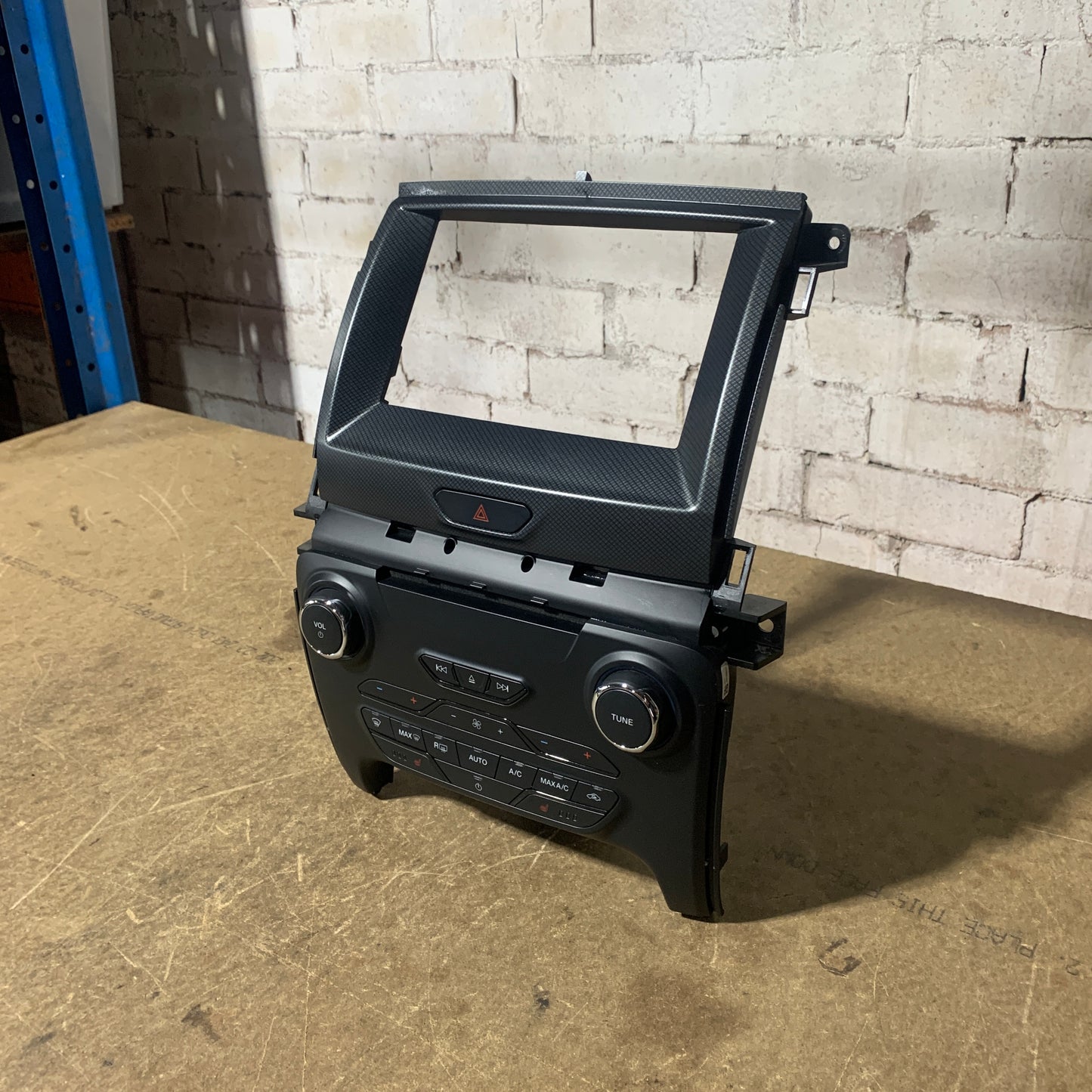 Ford Ranger PX2 PX3 Dash Frame Fascia Climate Control Panel EB3T-18E245