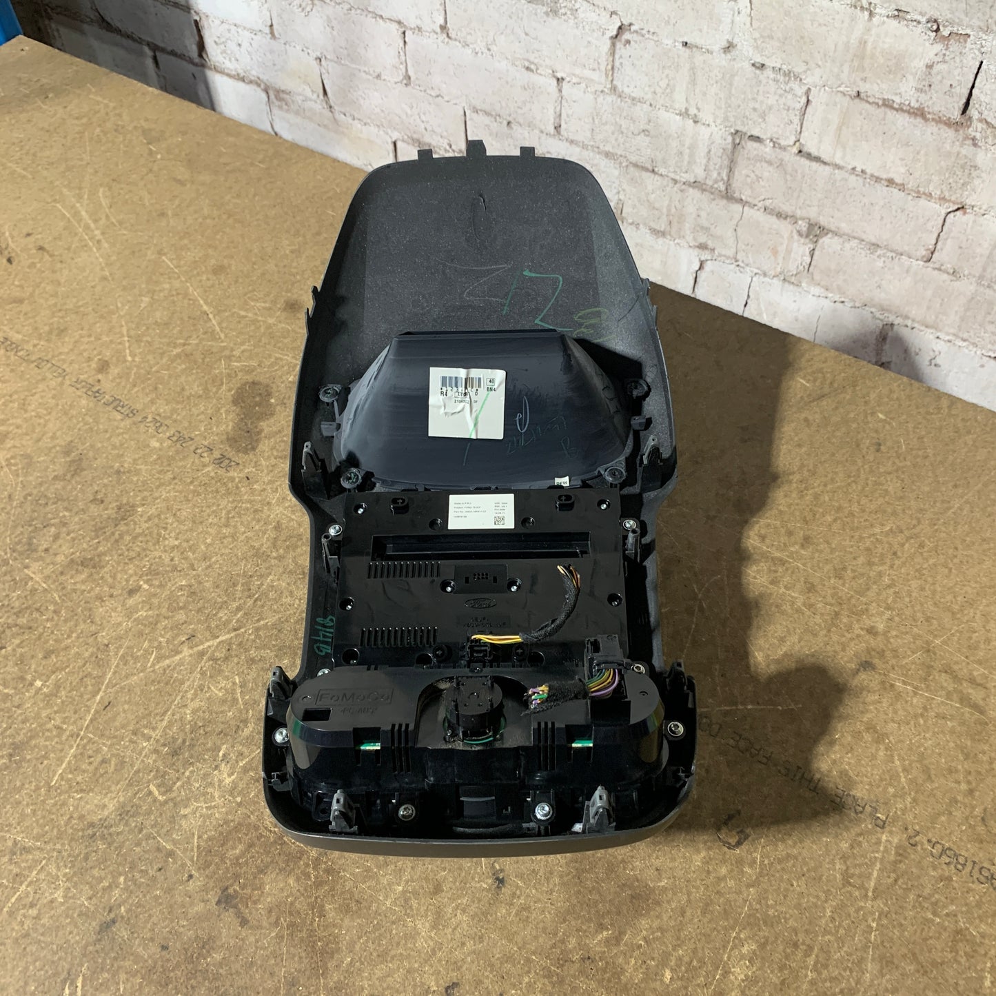 Ford Ranger PX1 Centre Control Panel Radio HVAC CD AUX 2011-2015 OEM