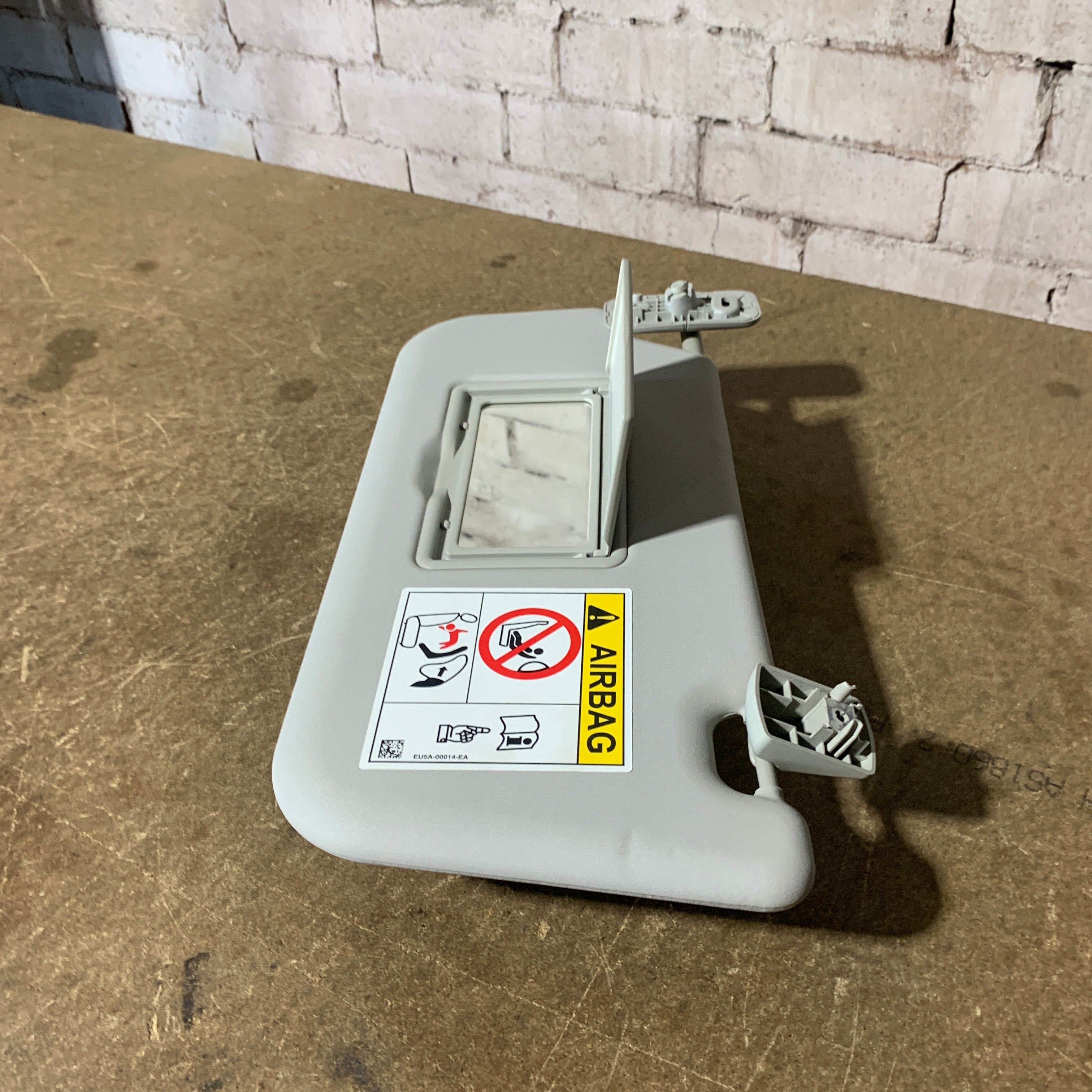 Mazda BT-50 Sun Visor Left Side OEM Grey with Vanity Mirror (2011–2020)