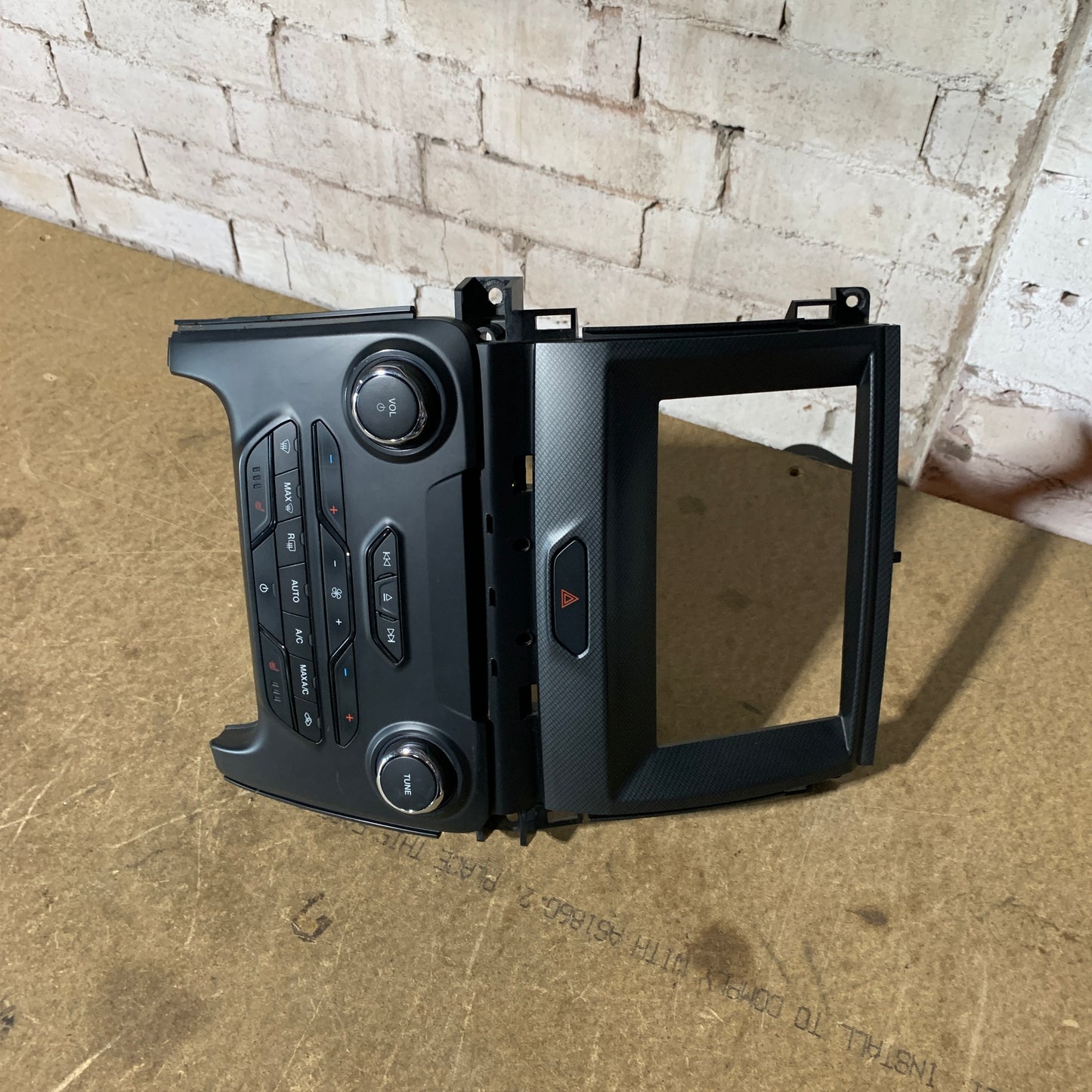 Ford Ranger PX2 PX3 Dash Fascia Climate Control Panel EB3T-18E245 OEM