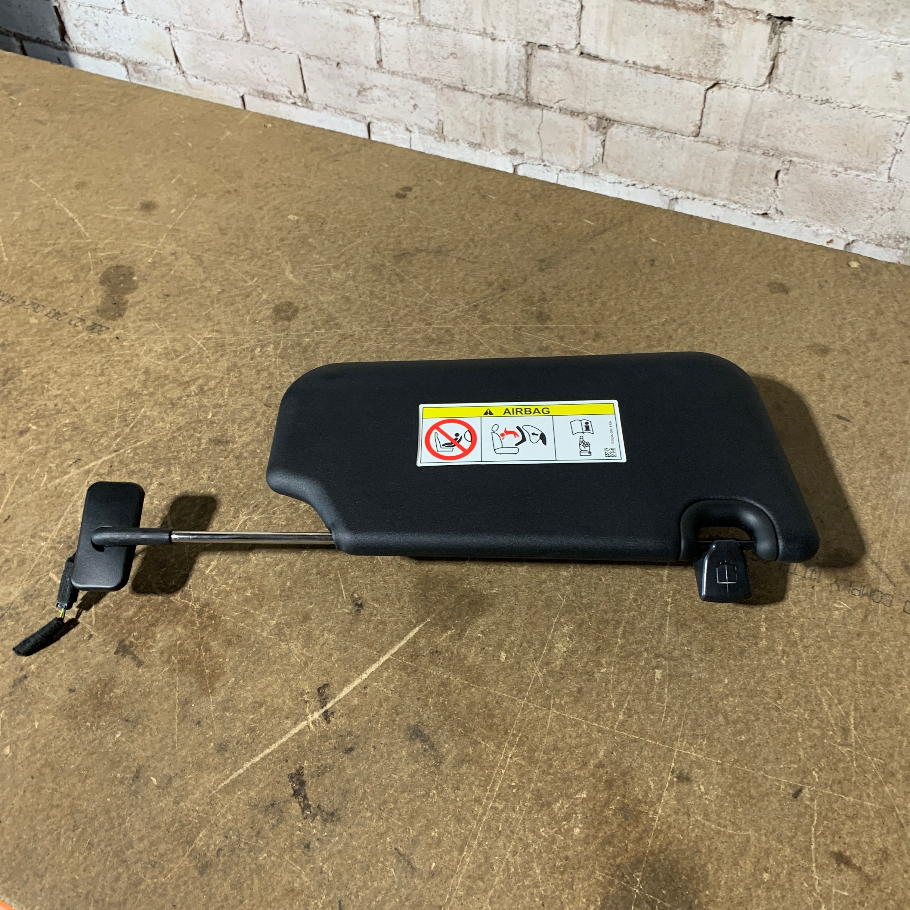 Ford Ranger PX2 PX3 Sun Visor LH Sliding Passenger Mirror Light 2015–2022