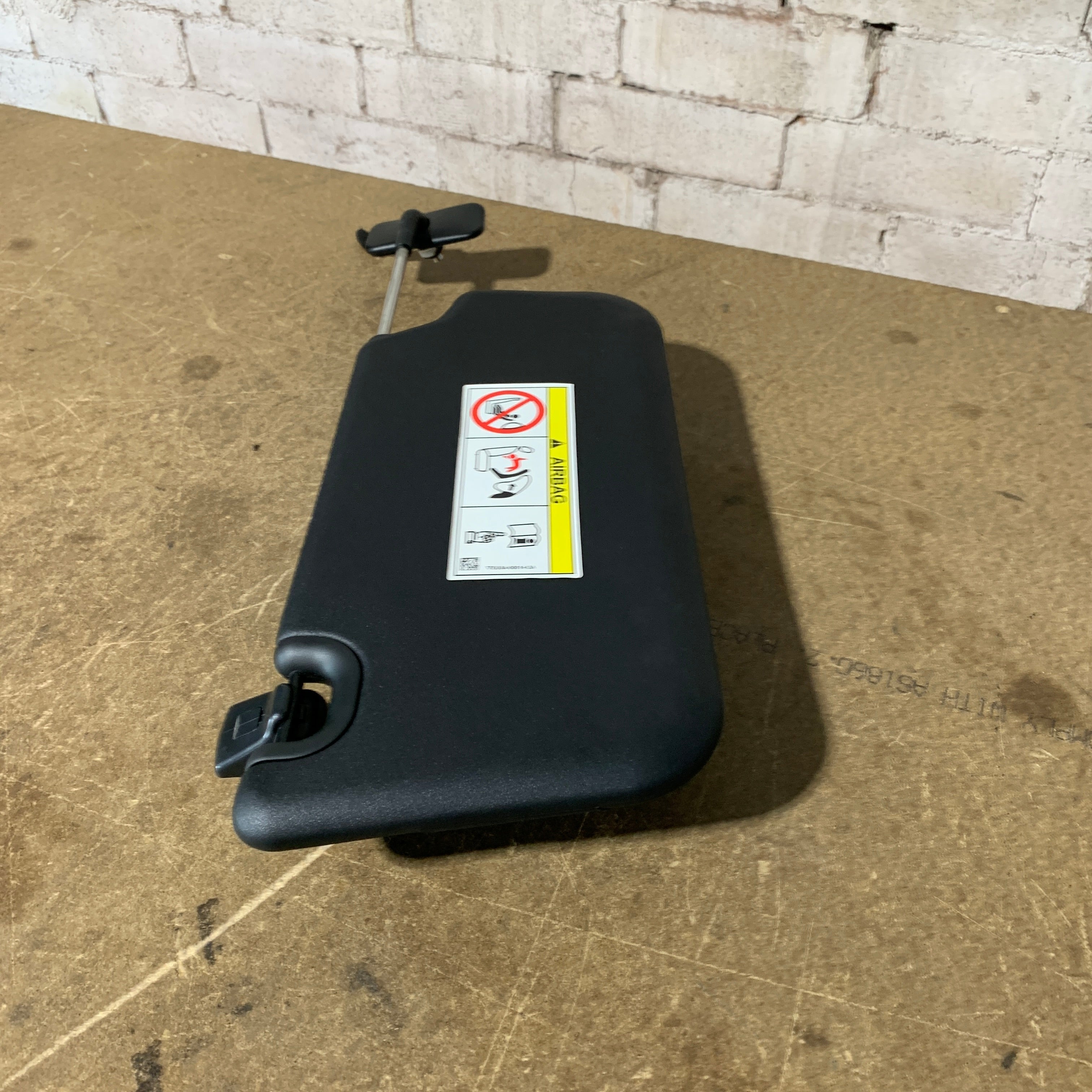 Ford Ranger PX2 PX3 Sun Visor LH Sliding Passenger Mirror Light 2015–2022