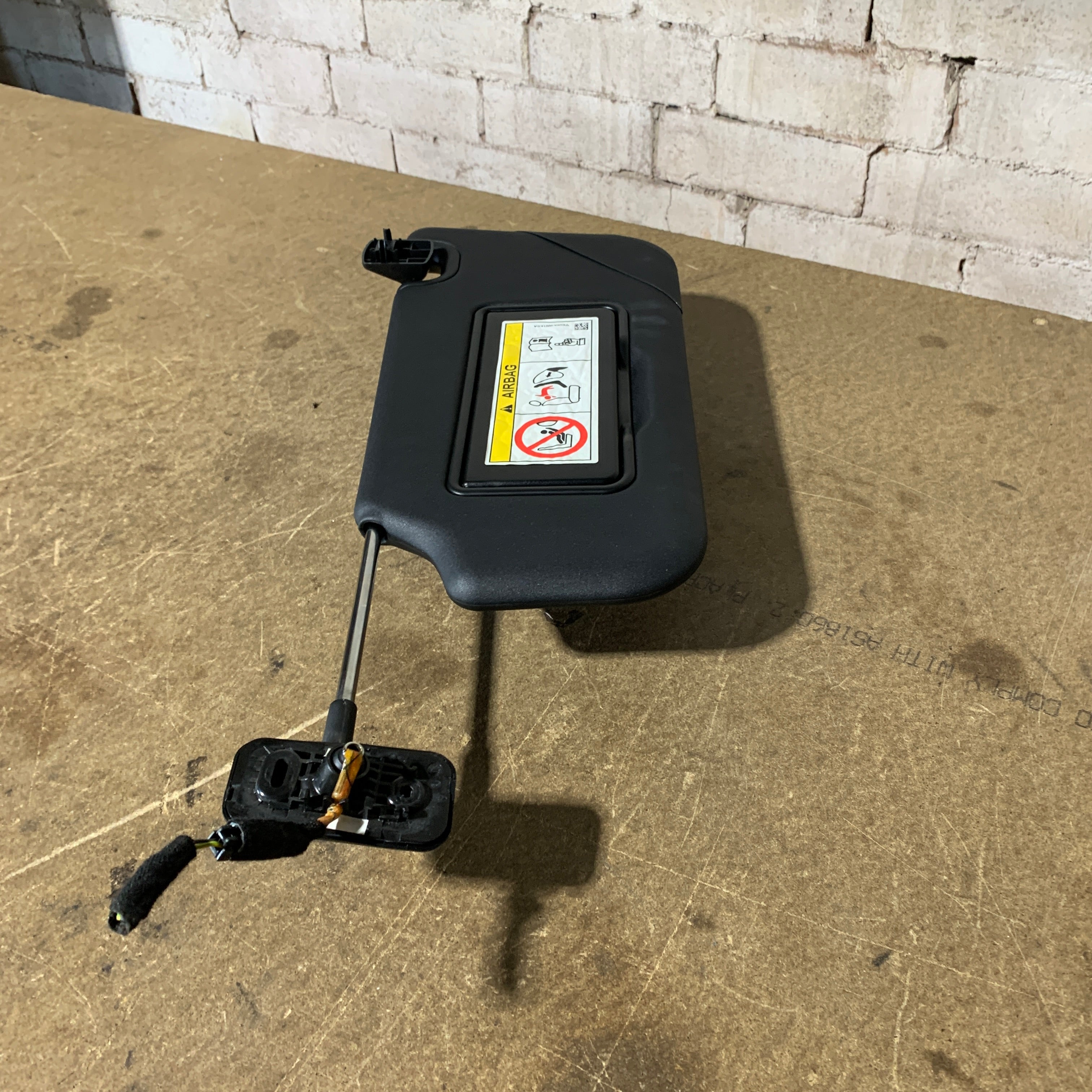 Ford Ranger PX2 PX3 Sun Visor LH Sliding Passenger Mirror Light 2015–2022