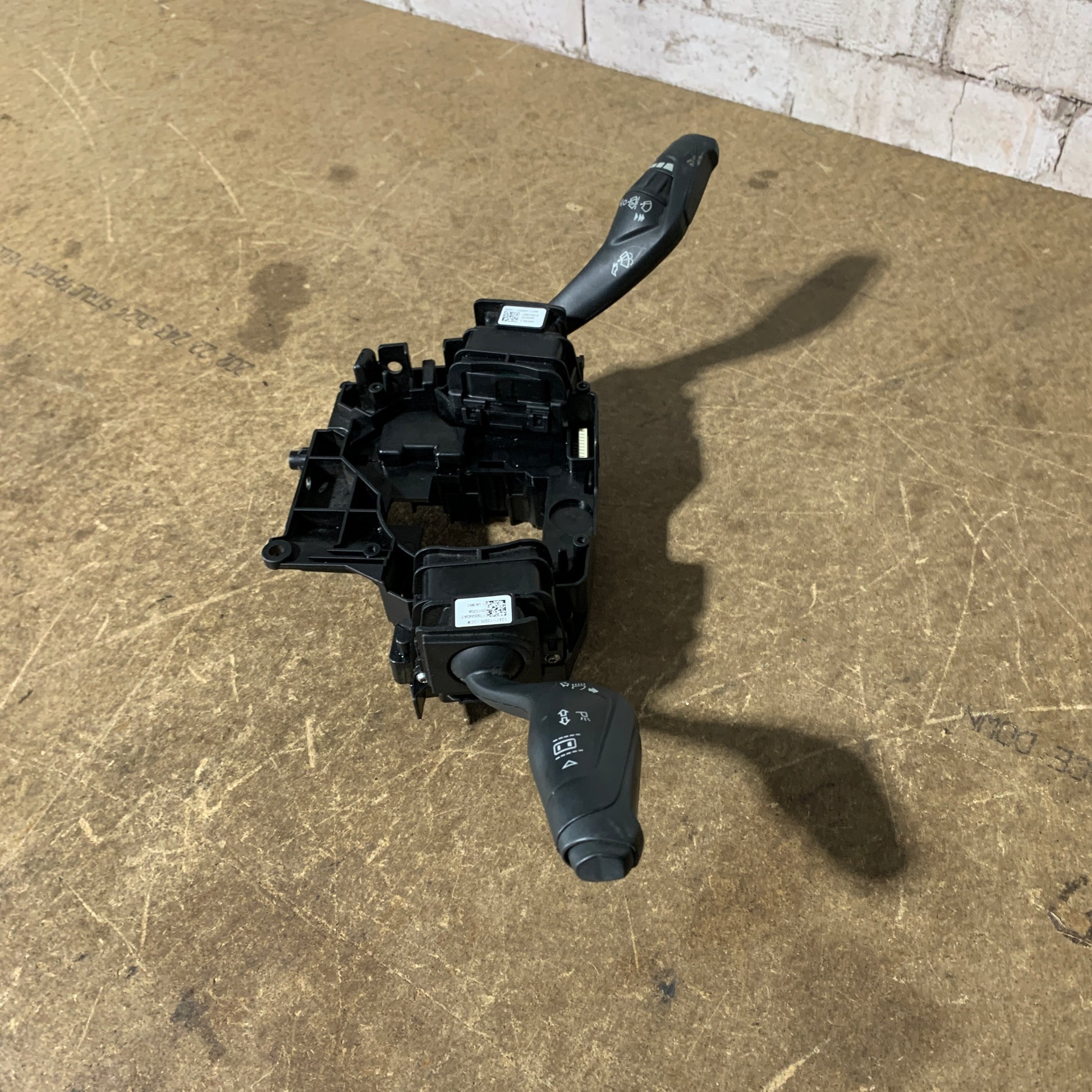 Ford Ranger PX2 PX3 2015–2022 Indicator Wiper Stalk Combo Switch OEM