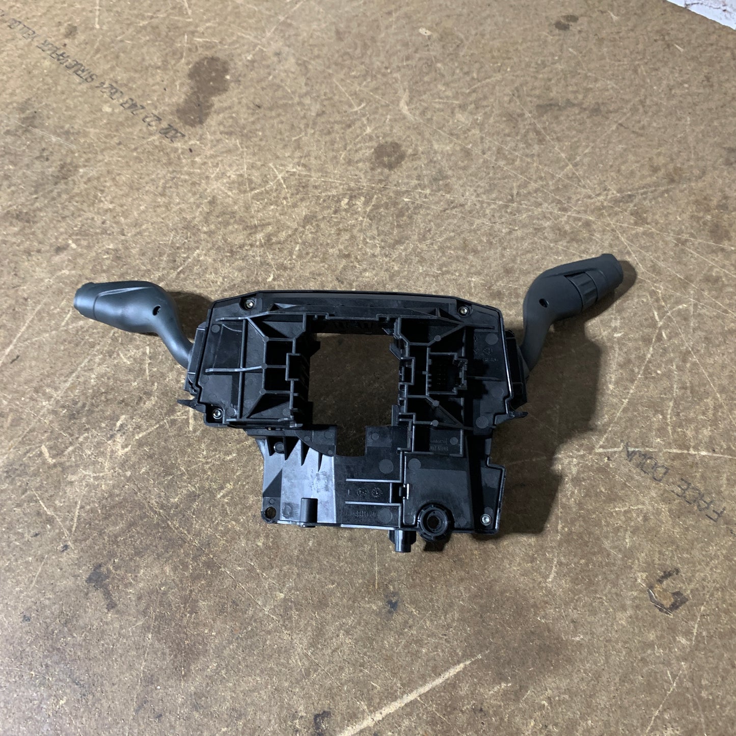 Ford Ranger PX2 PX3 2015–2022 Indicator Wiper Stalk Combo Switch OEM