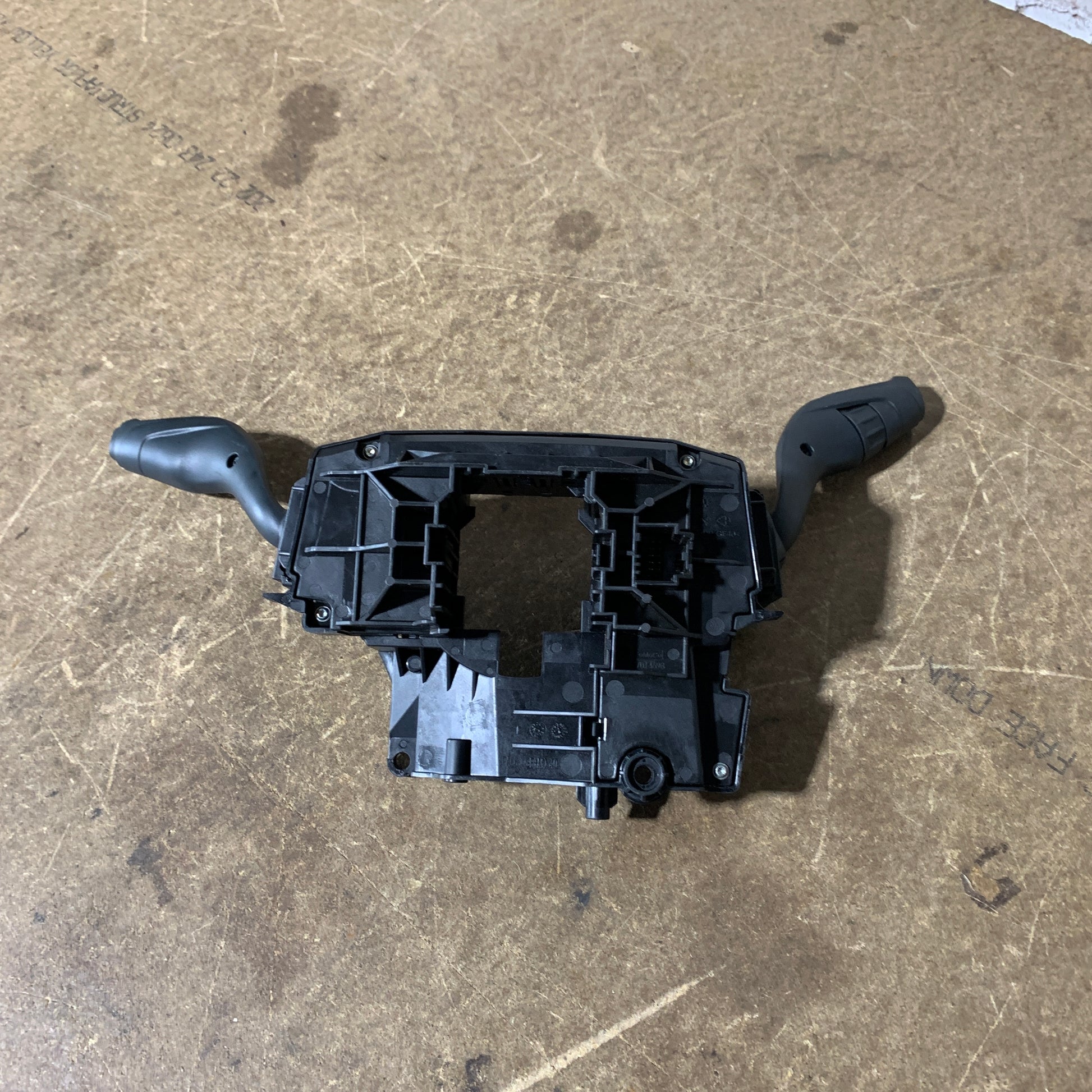 Ford Ranger PX2 PX3 2015–2022 Indicator Wiper Stalk Combo Switch OEM