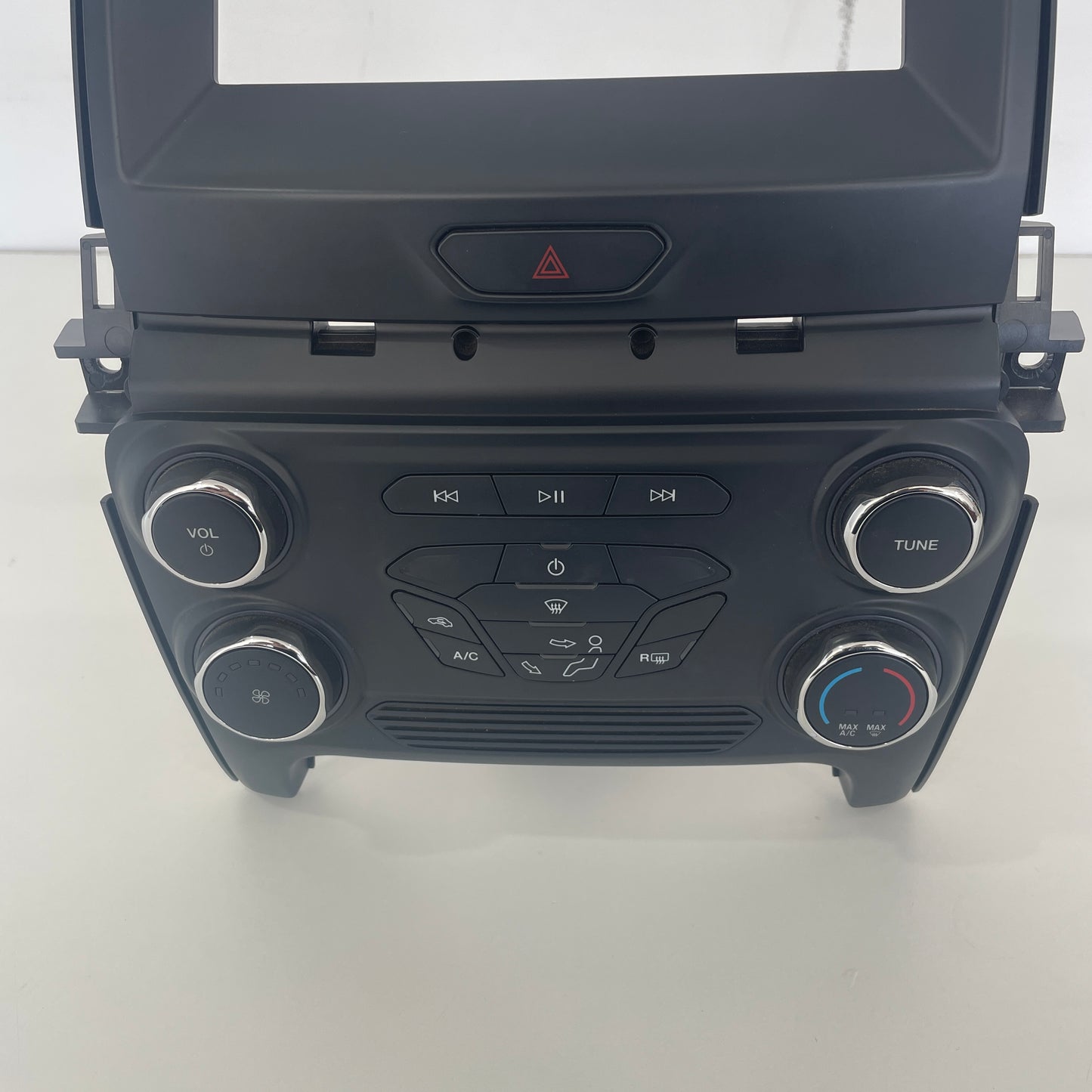 Ford Ranger PX3 PX2 2015–2022 Dash Fascia Climate Control Panel JB3T-18E243