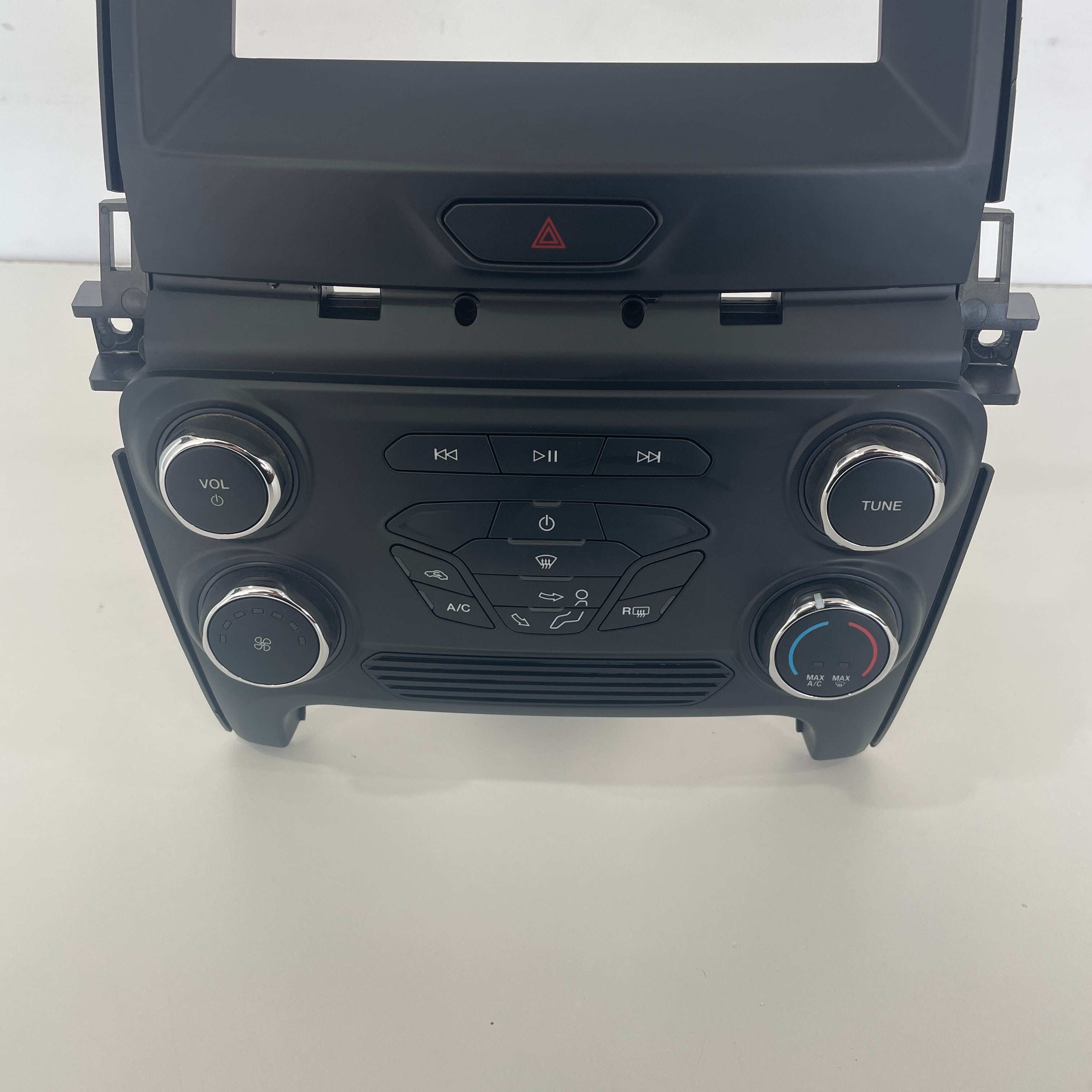 Ford Ranger PX3 2018–2022 Dash Fascia Climate Control Panel JB3T-18E243-NE3JA6