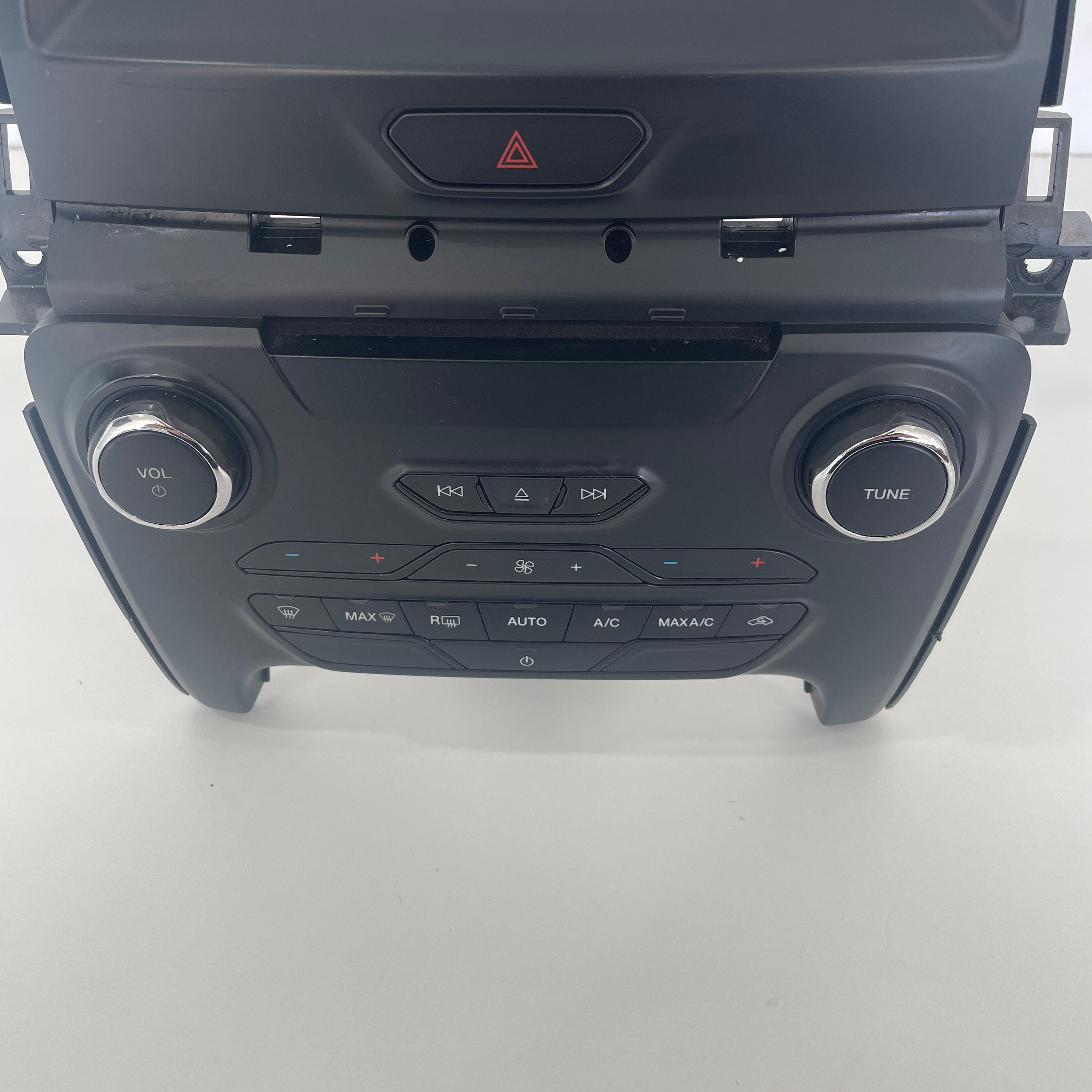 Ford Ranger PX2 2015–2018 Dash Fascia Climate Control Panel EB3T-18E245-EK3JA6 OEM