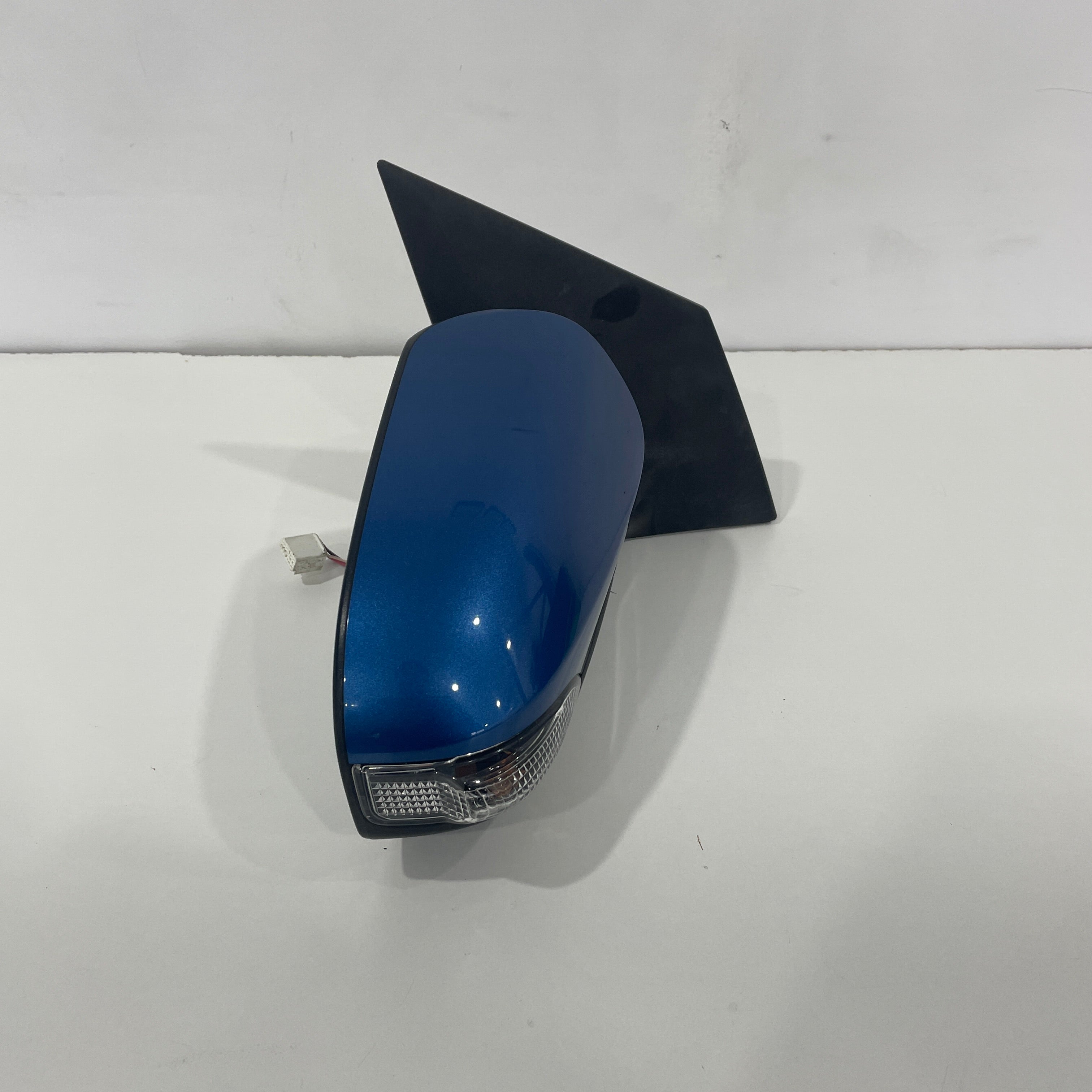Toyota Corolla ZRE182R 2012–2018 Door Mirror RH Right Blue | OEM