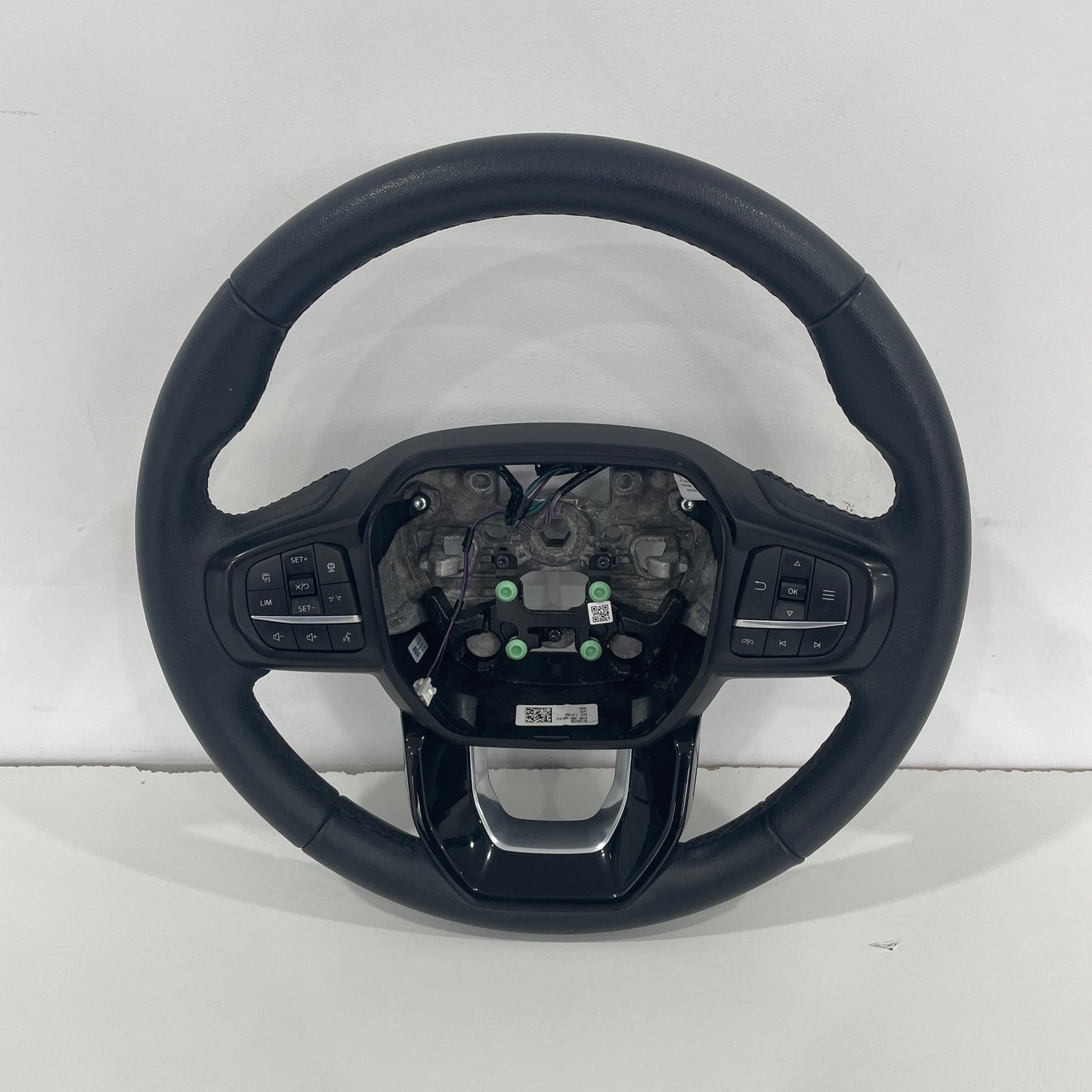Ford Ranger PY 2022–2024 Steering Wheel Adaptive Cruise OEM N1WB-3600 | OEM