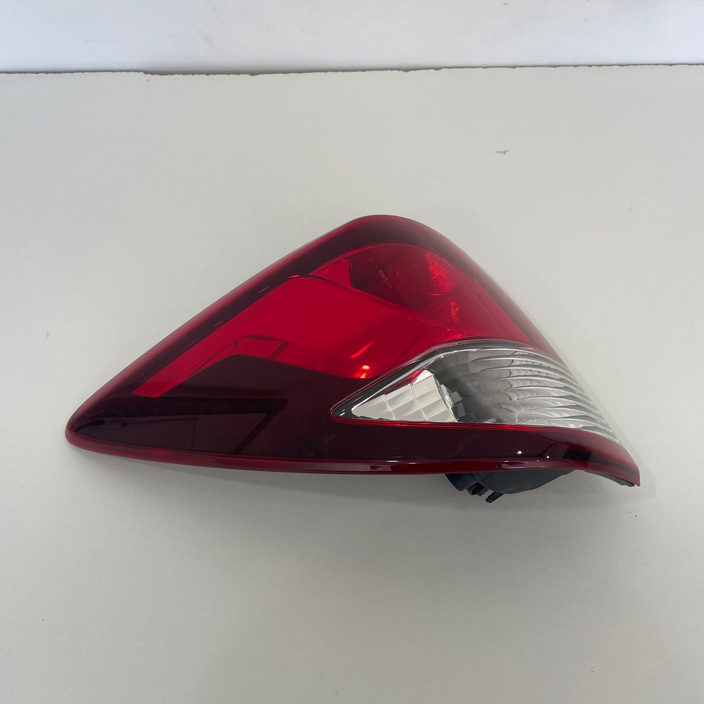 Mazda BT-50 Left Tail Light Assembly FV79-13405-AC UP/UR 2015-2019 Genuine OEM