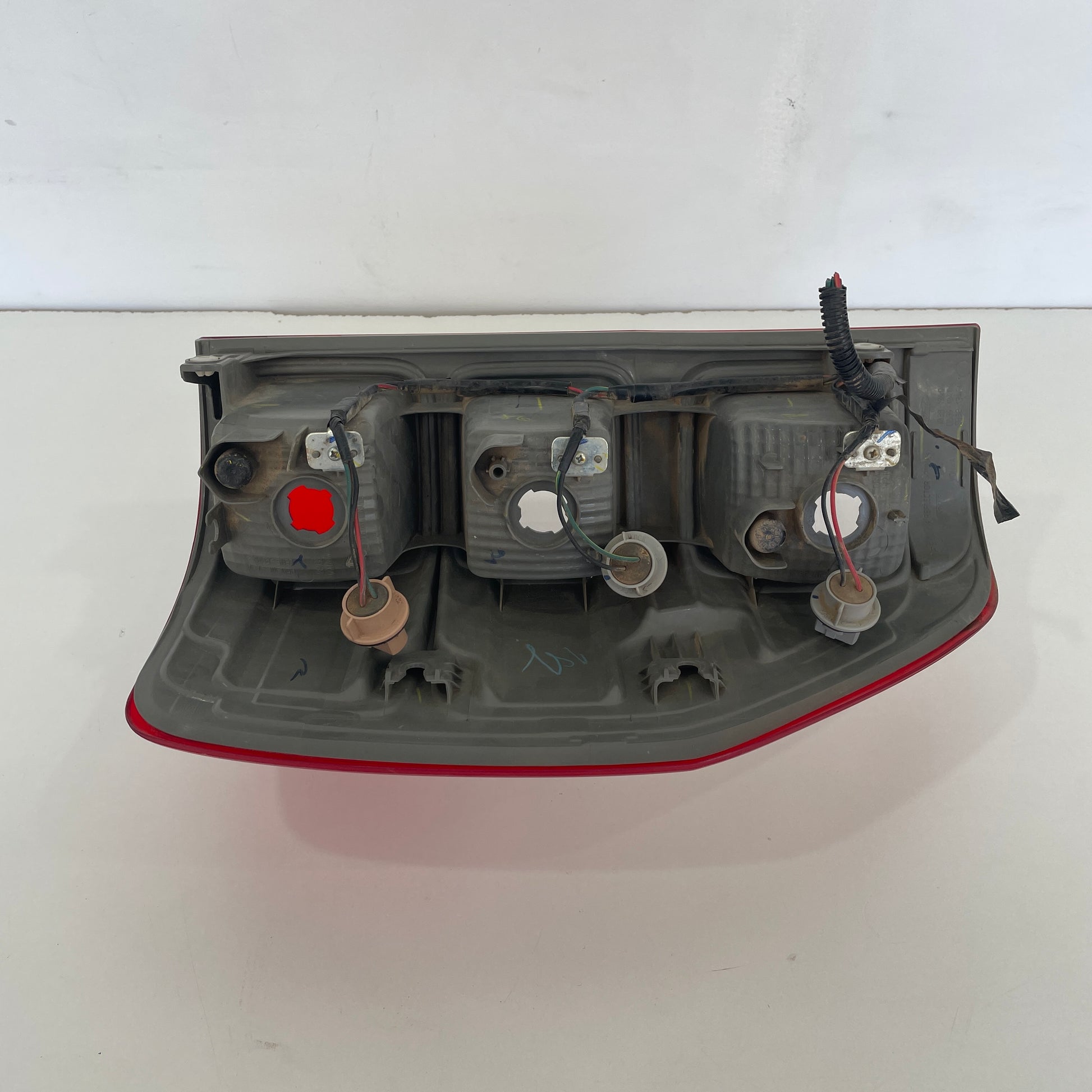 Ford Ranger Right Tail Light PX1/2/3 XL/XLS/XLT 06/2011 to 04/2022 Genuine OEM