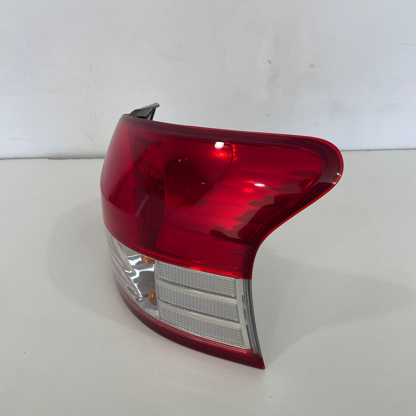 Toyota Yaris Sedan NCP9# 2006-2016 Tail Light Right Hand Side Koito 52-162