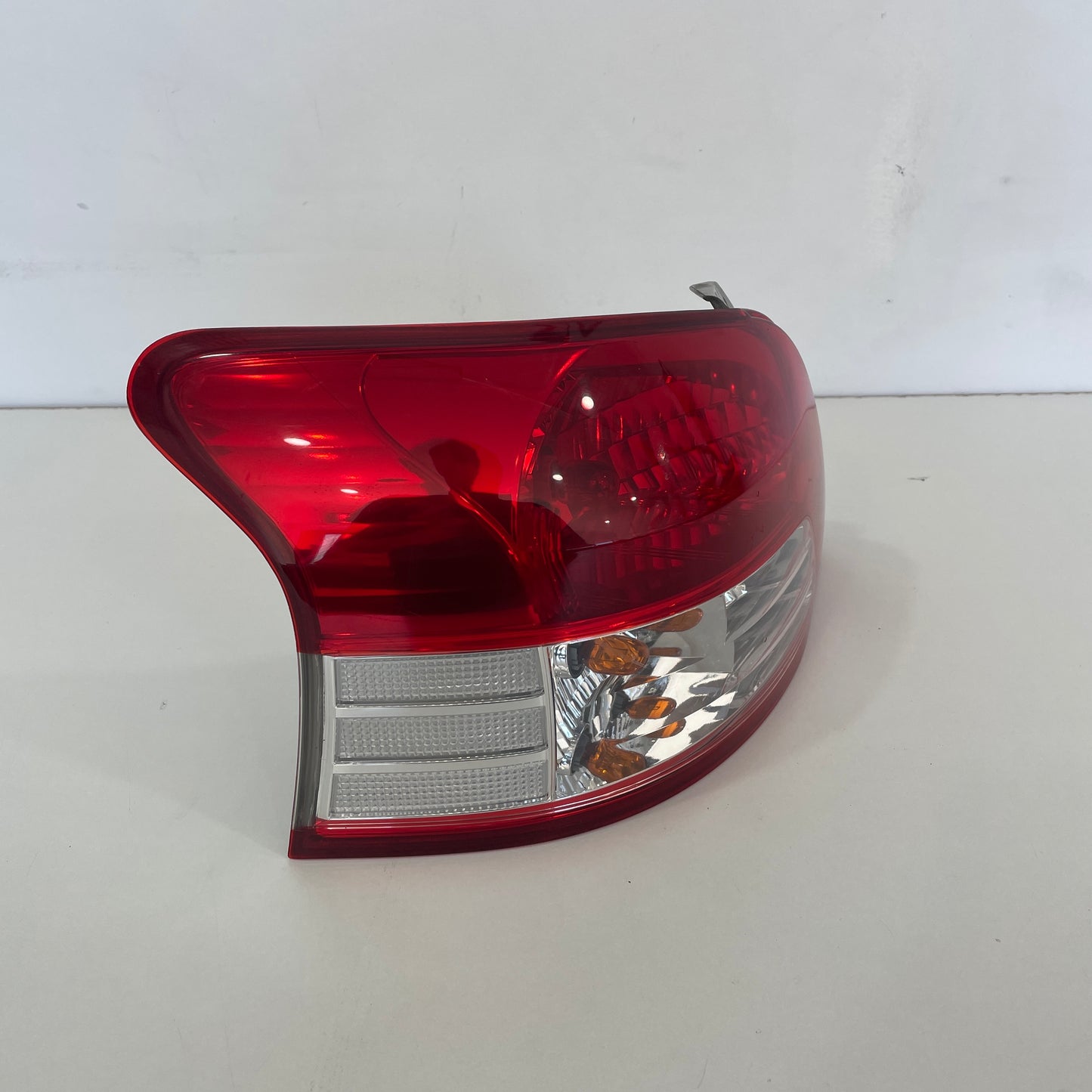Toyota Yaris Sedan NCP9# 2006-2016 Tail Light Left Hand Side Koito 52-162