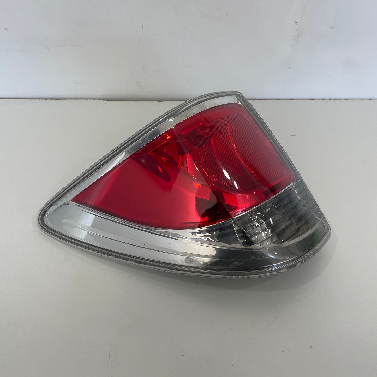Mazda BT-50 Left Tail Light 2011 2012 2013 2014 2015 2016 2017 2018 2019 2020