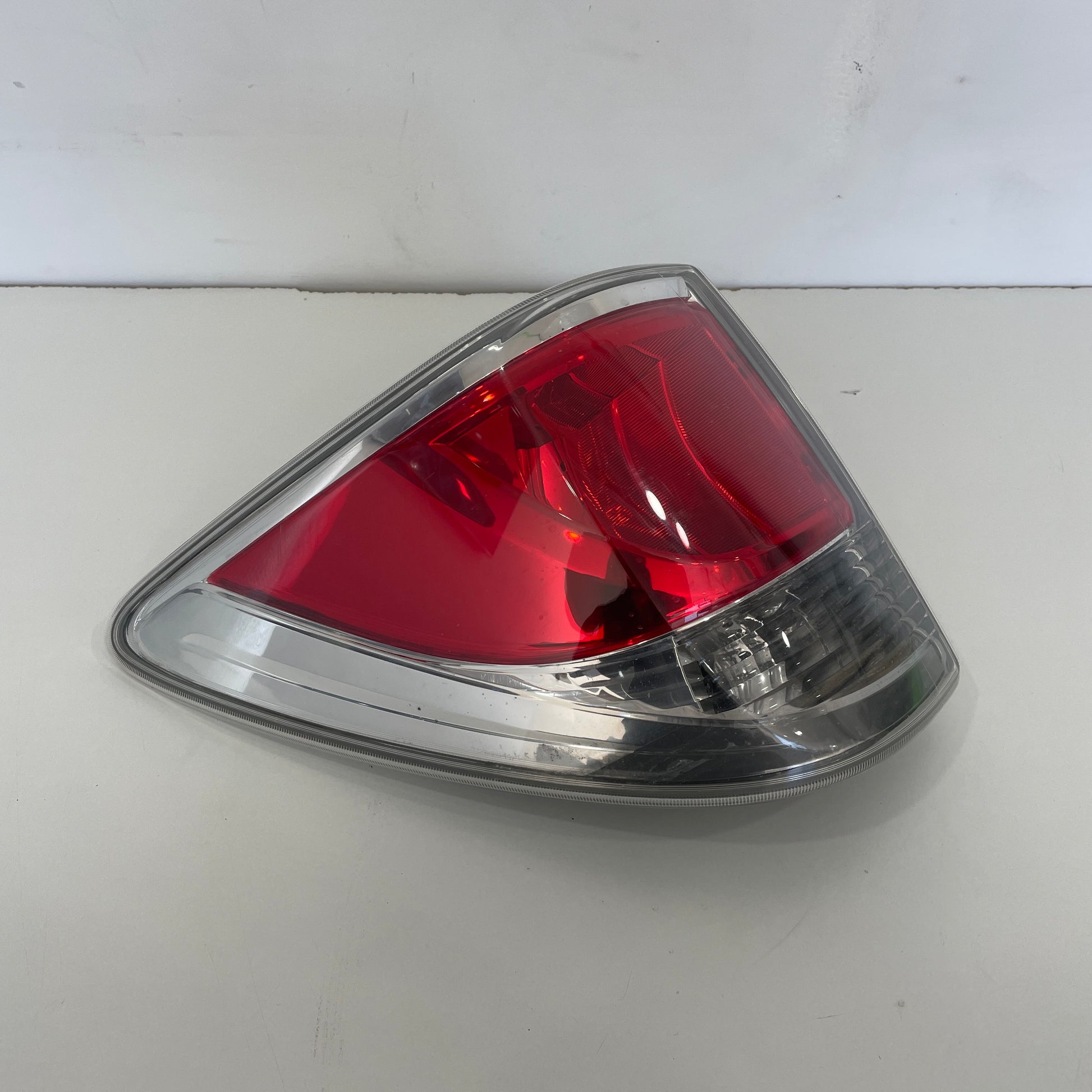 Mazda BT-50 Left Tail Light 2011 2012 2013 2014 2015 2016 2017 2018 2019 2020