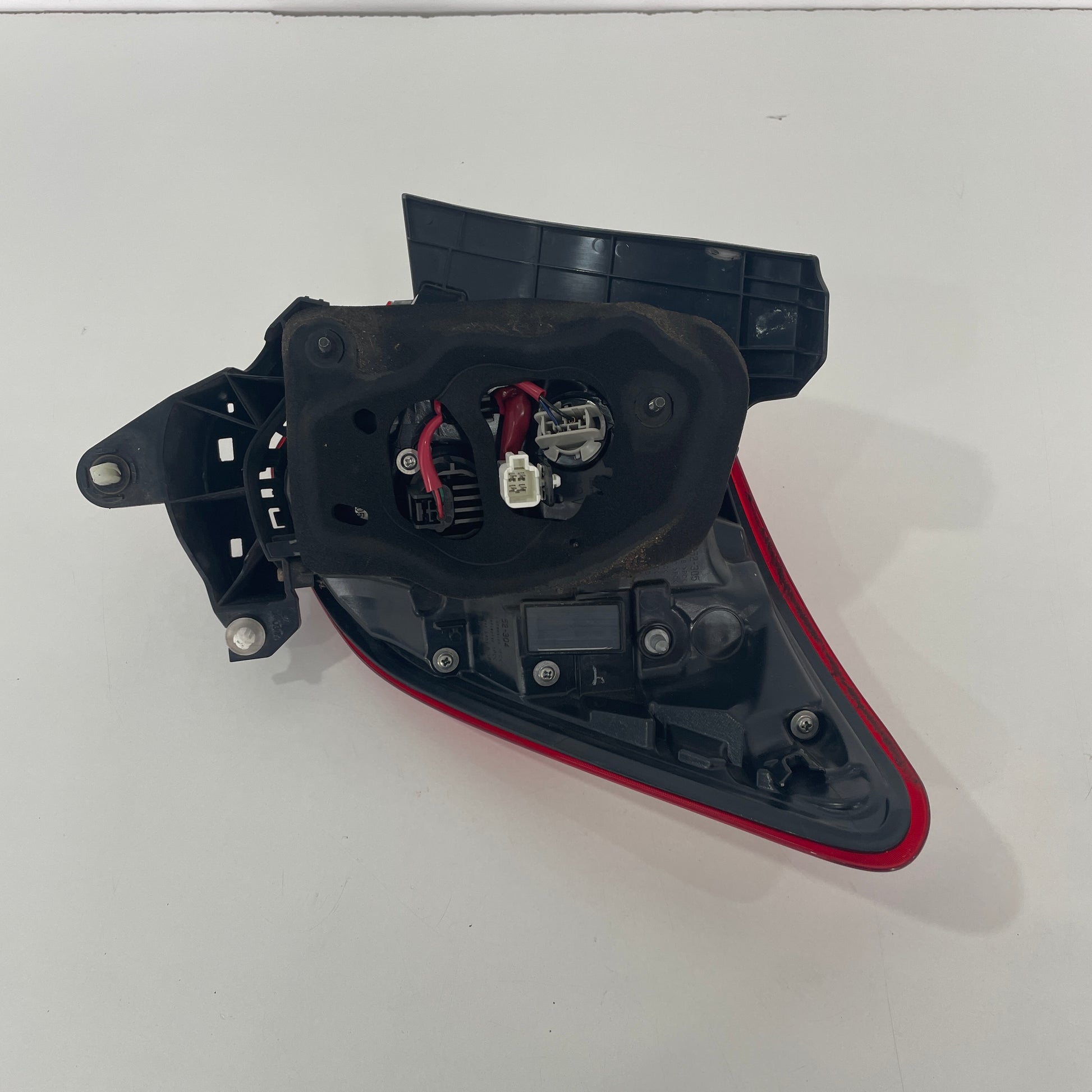 Toyota Yaris Hatchback XP13# 2016–2018 Tail Light Left LH Hatch | OEM