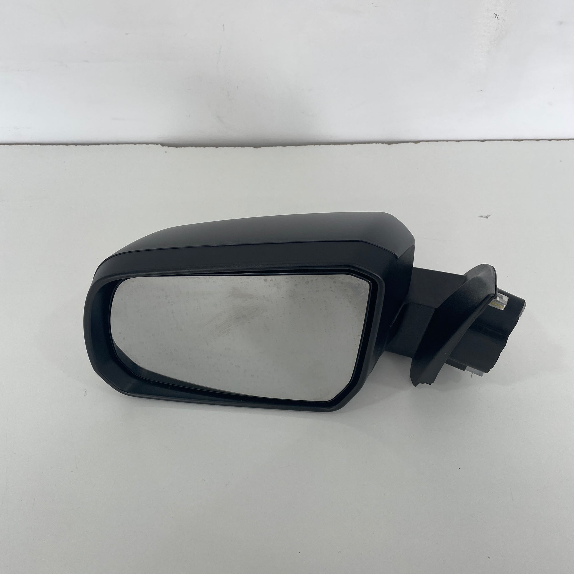 Ford Ranger PY 2022–2025 Door Mirror LH Left No BSM Indicator OEM
