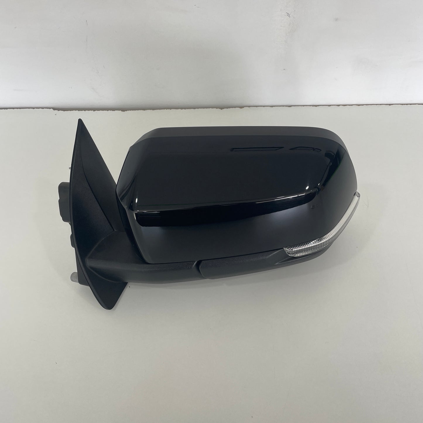Ford Ranger Raptor Next-Gen 2022–2023 Left Door Mirror OEM Power Fold, Camera
