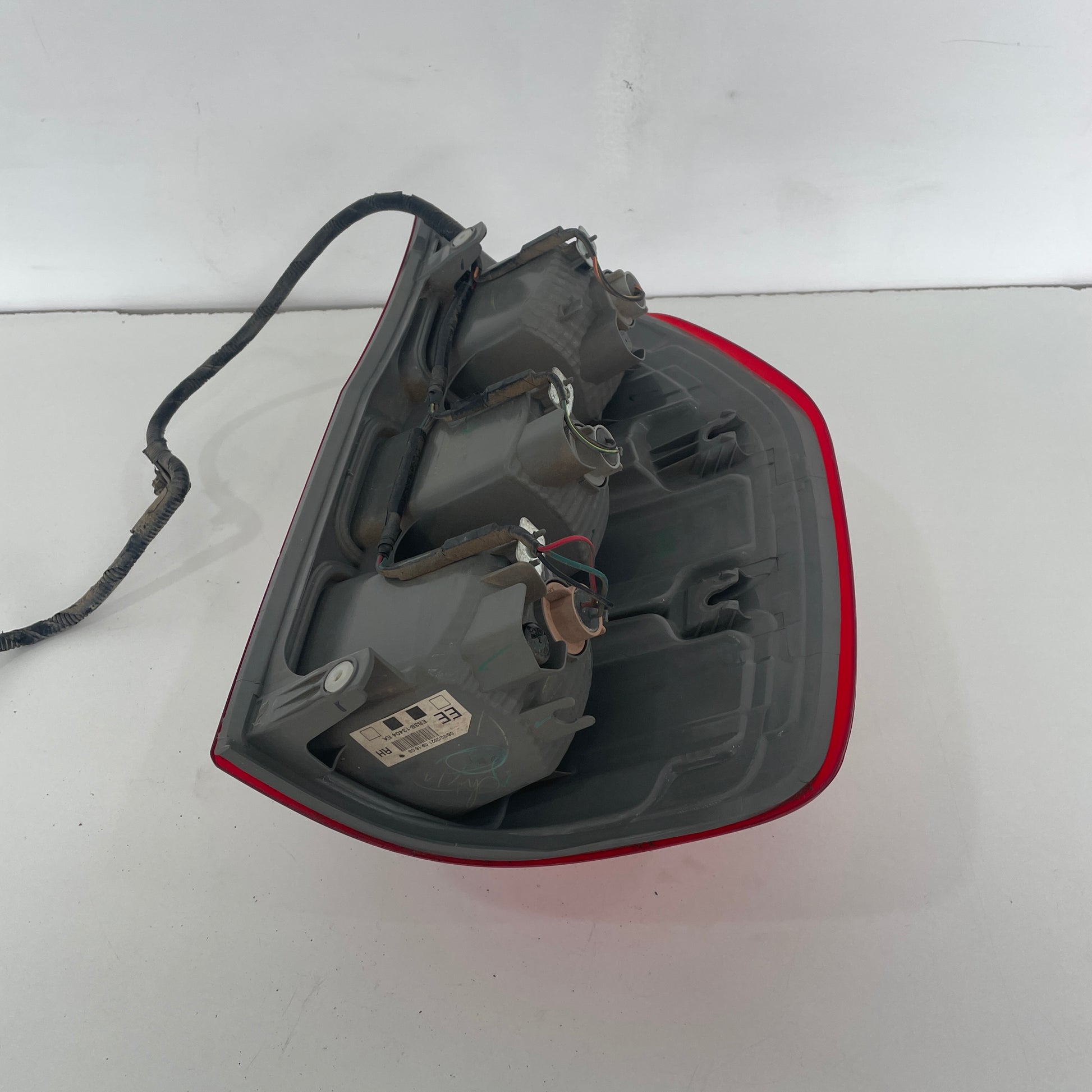 Ford Ranger Right Tail Light PX1/2/3 XL/XLS/XLT 06/2011 to 04/2022 Genuine OEM