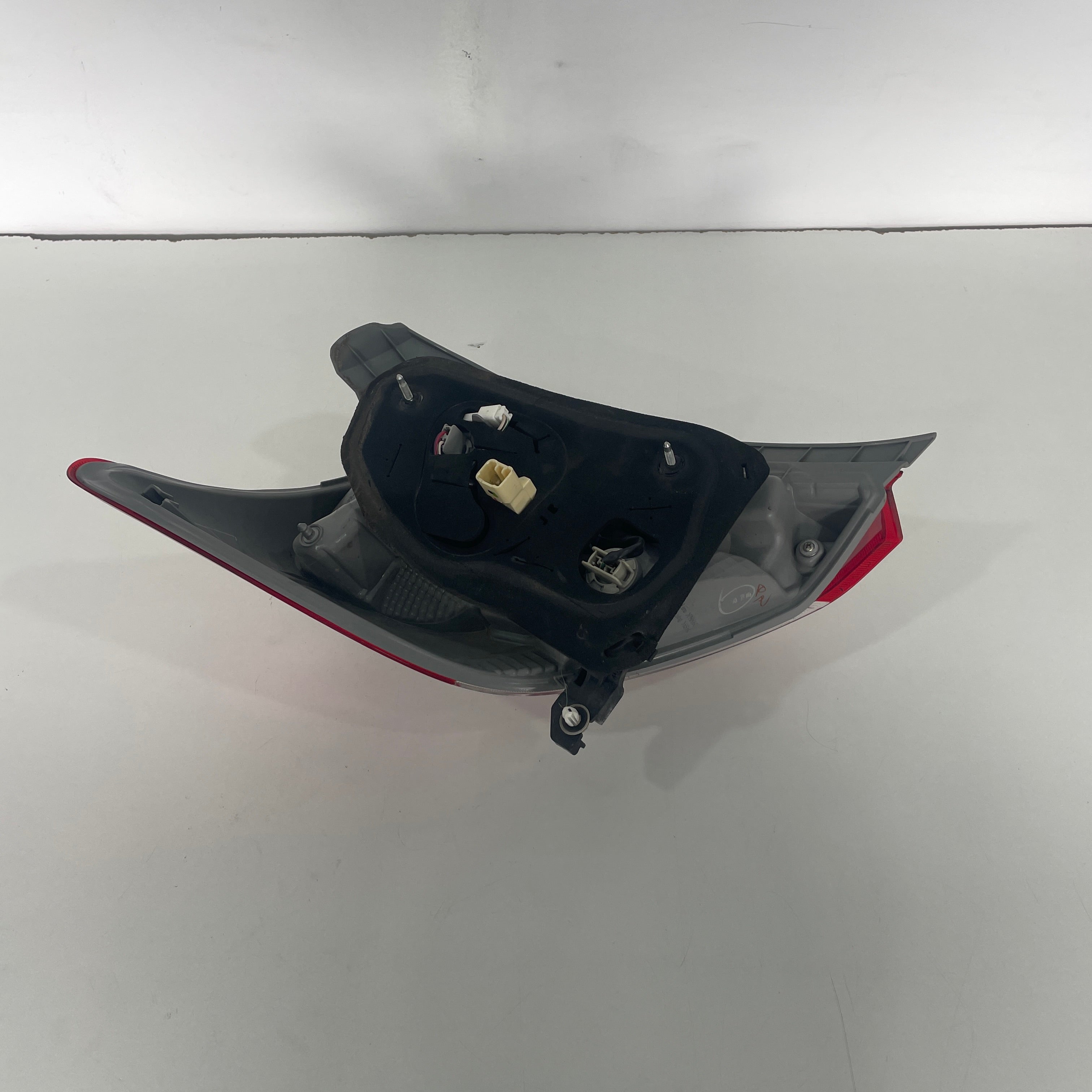 Toyota Yaris Hatchback XP13# 2014–2016 Tail Light Right RH Hatch | OEM