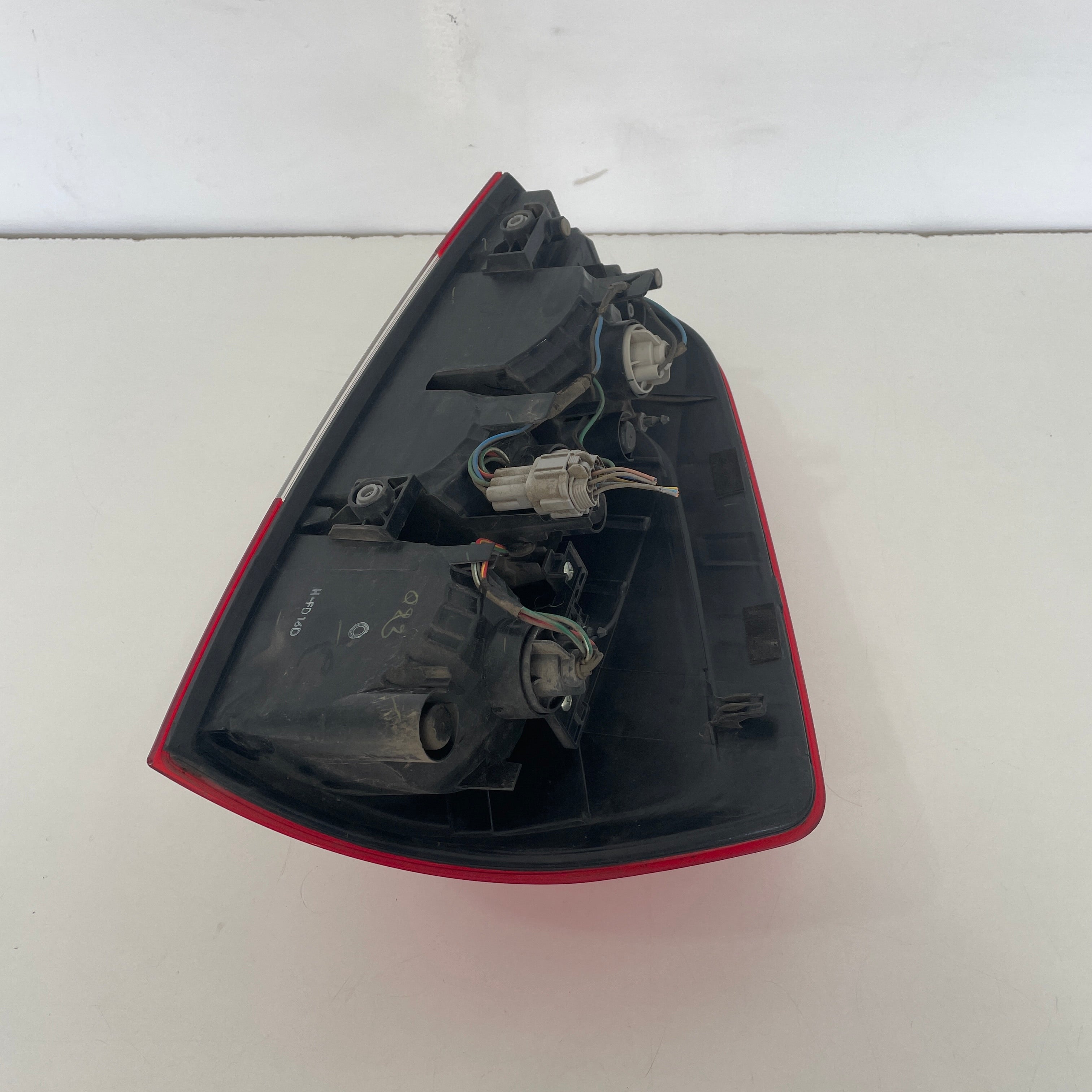 Nissan Navara D23 NP300 2015–2020 Tail Light Right Hand Side| OEM