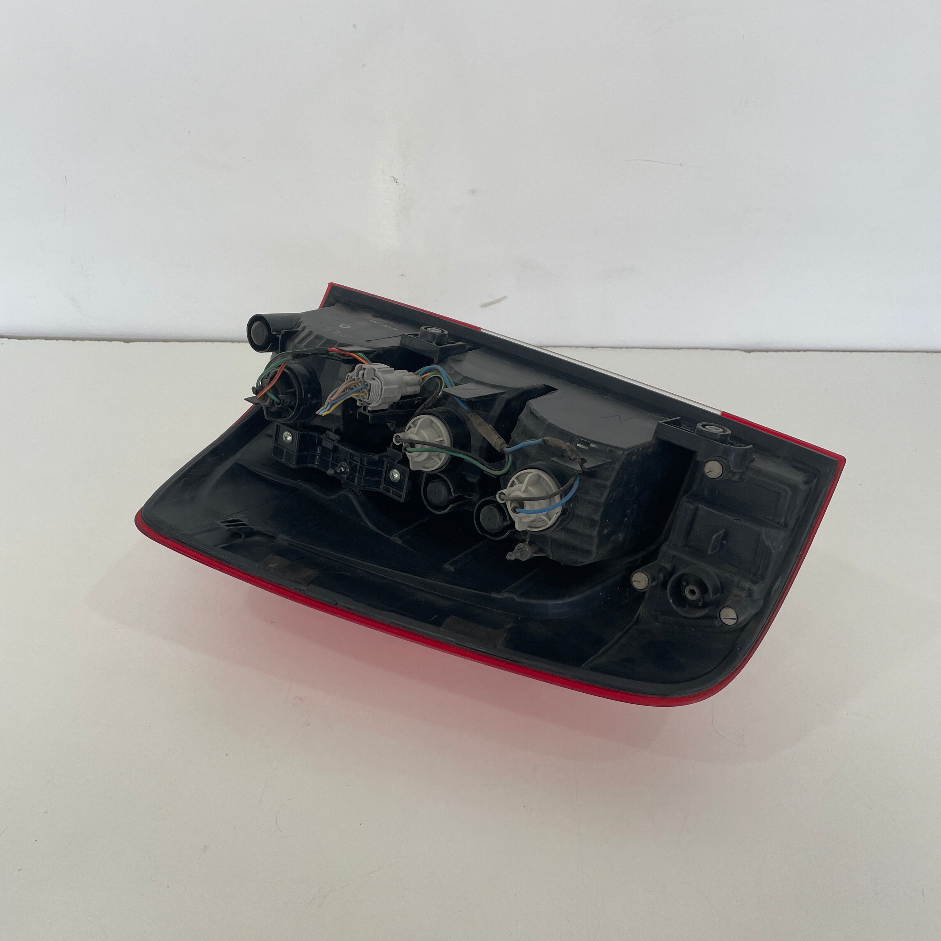 Nissan Navara D23 NP300 2015–2020 Tail Light Right Hand Side| OEM