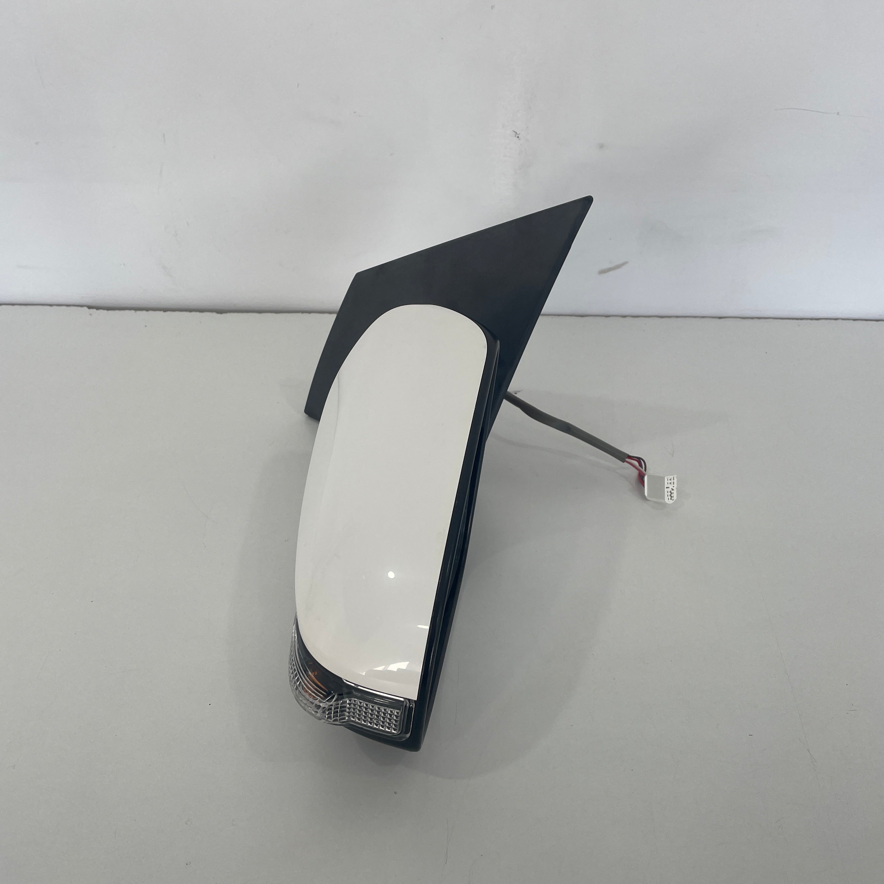 Toyota Corolla Hatchback ZRE182R 2012–2018 Door Mirror Left Hand Side