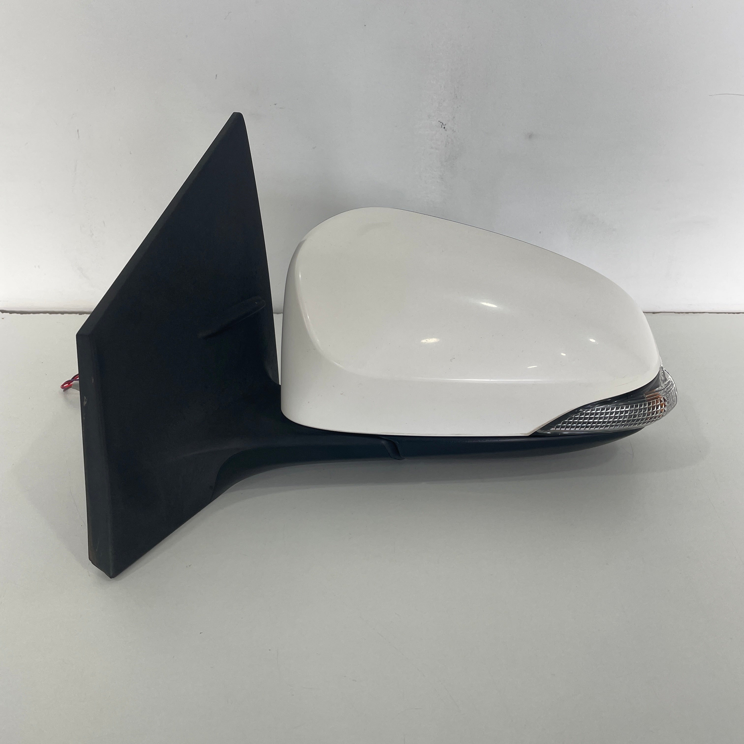 Toyota Corolla Hatchback ZRE182R 2012–2018 Door Mirror Left Hand Side