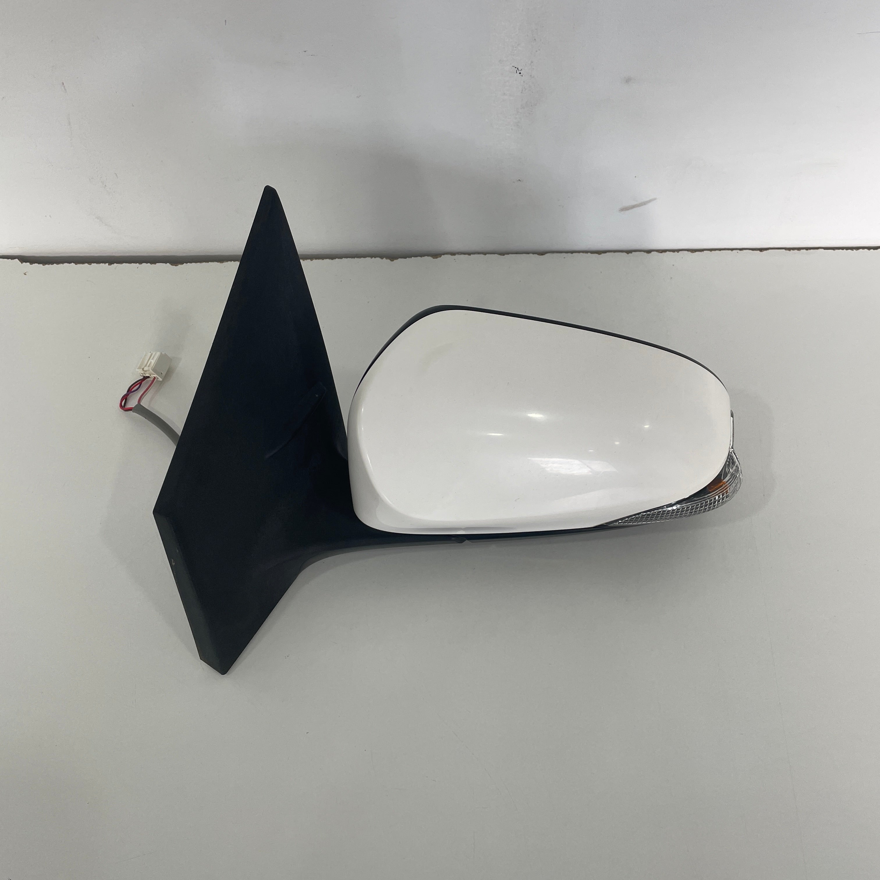 Toyota Corolla Hatchback ZRE182R 2012–2018 Door Mirror Left Hand Side
