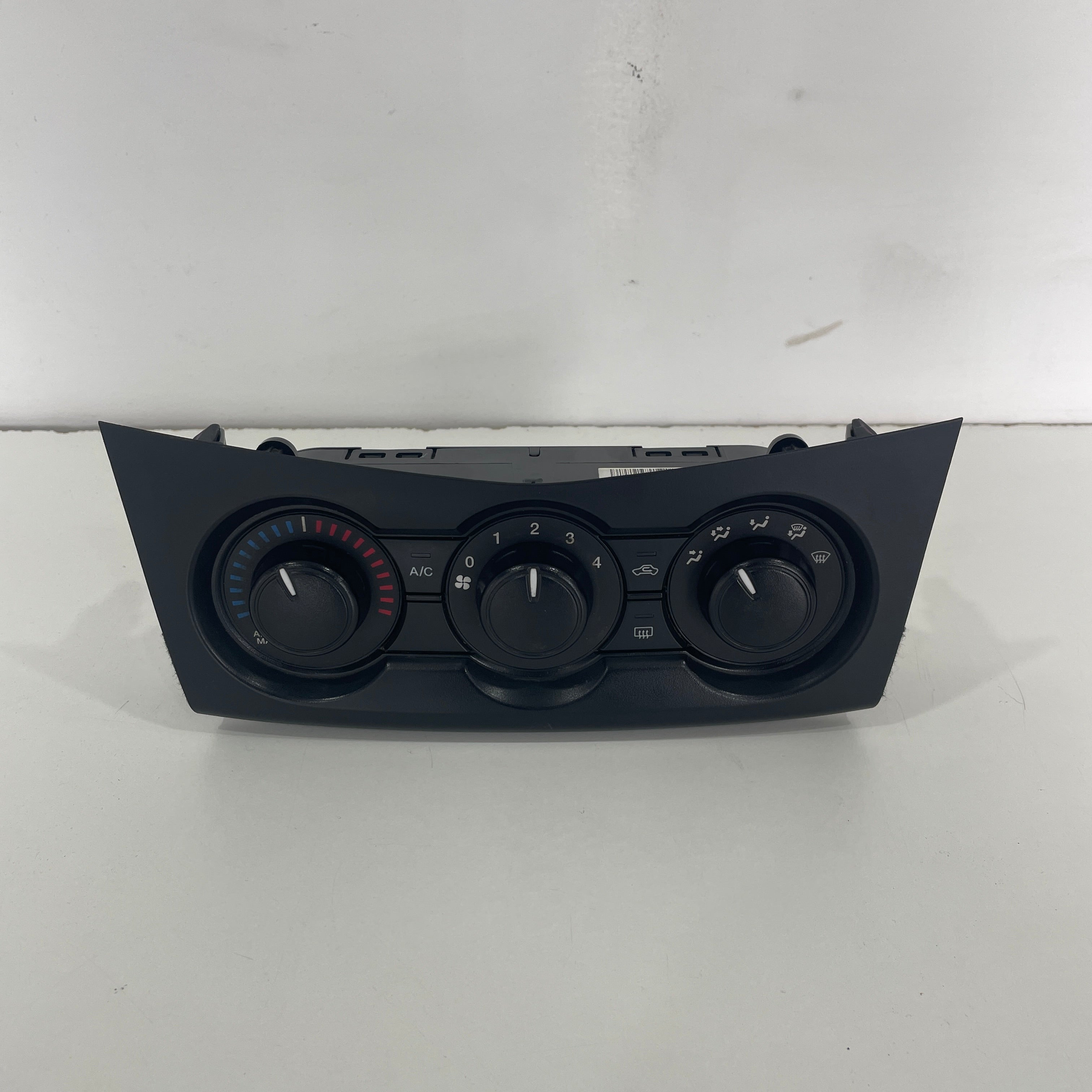 Mazda BT-50 2011-2020 HVAC Manual A/C Climate Control Unit AV79-19A522-BE