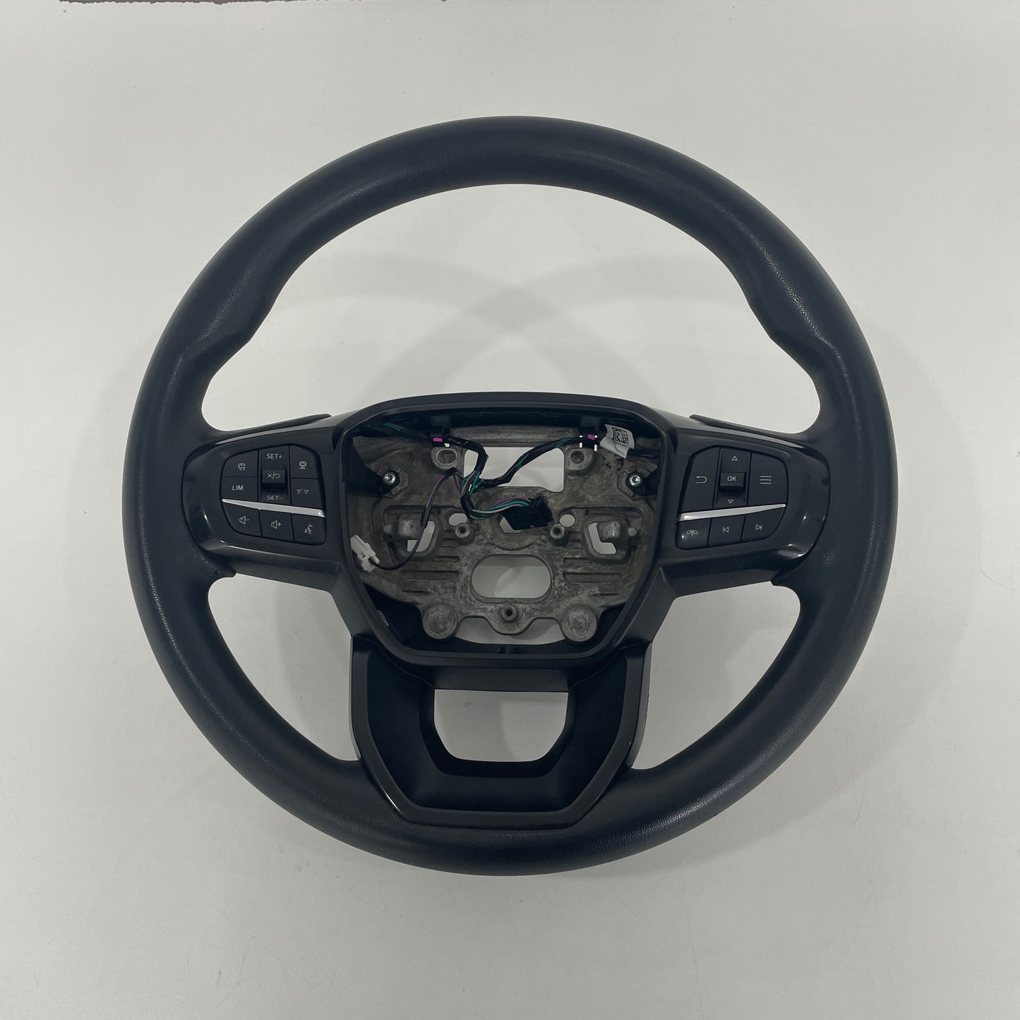 Ford Ranger 2022–2025 Vinyl Steering Wheel N1WB-3600-JE3ZHE | OEM