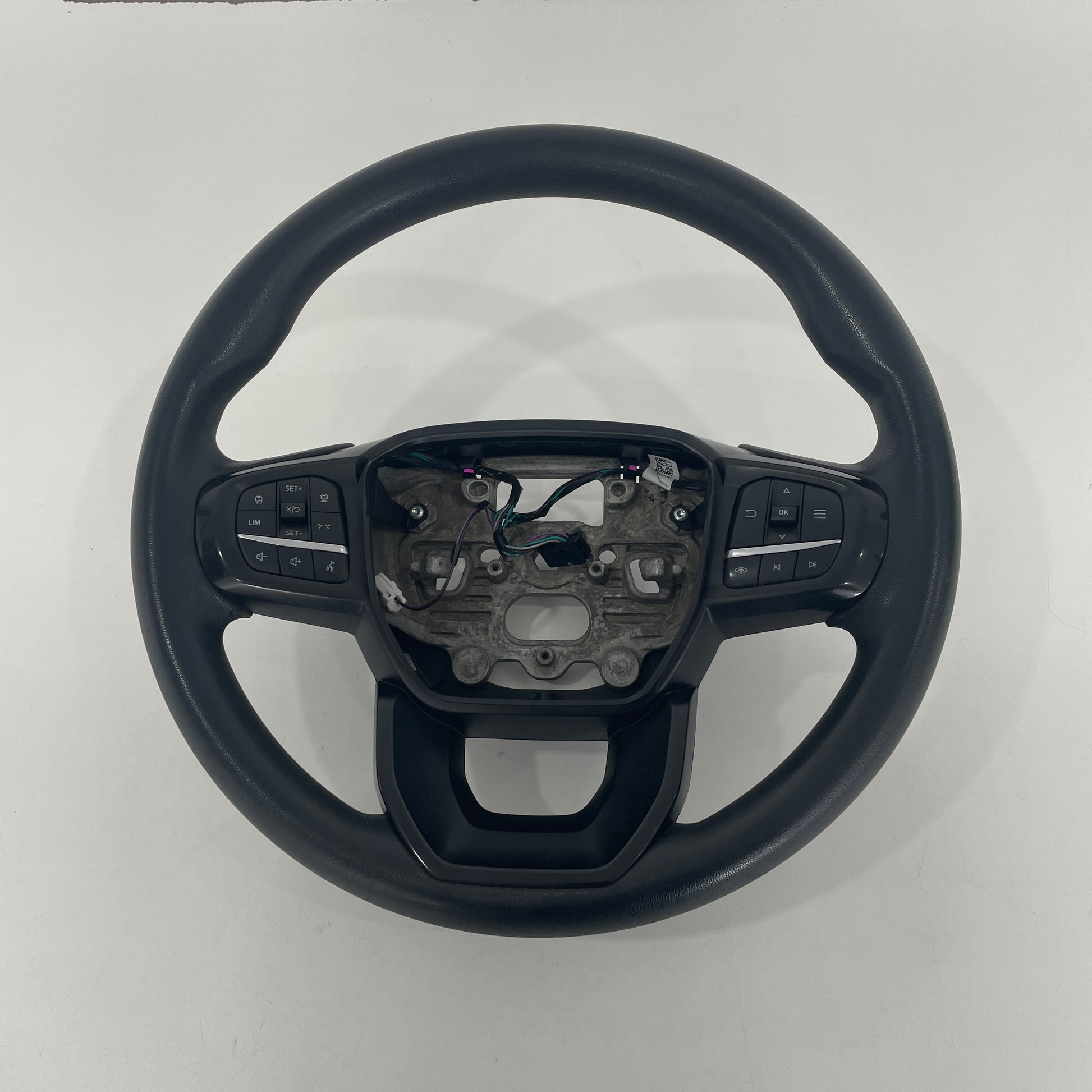 Ford Ranger 2022–2025 Vinyl Steering Wheel N1WB-3600-JE3ZHE | OEM