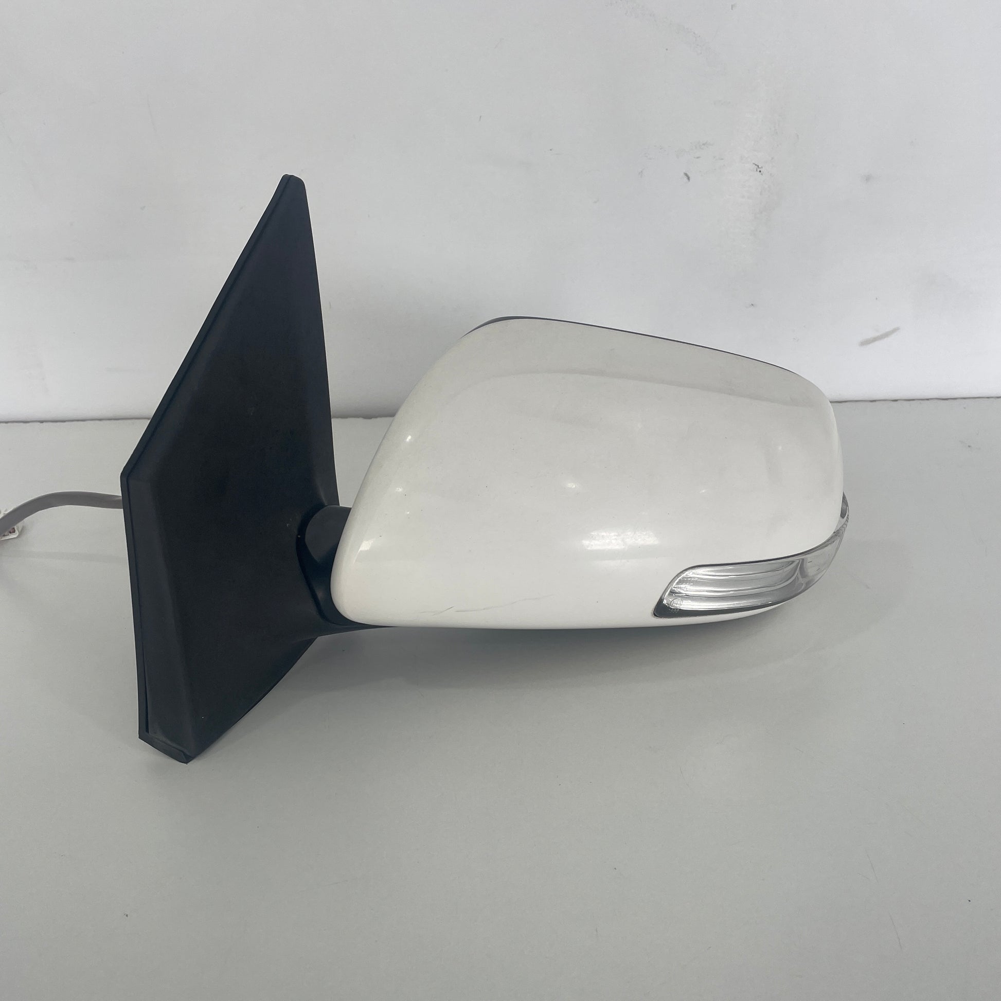 Toyota Corolla Sedan ZRE152R 2010-2013 Door Mirror Left Side LH | OEM