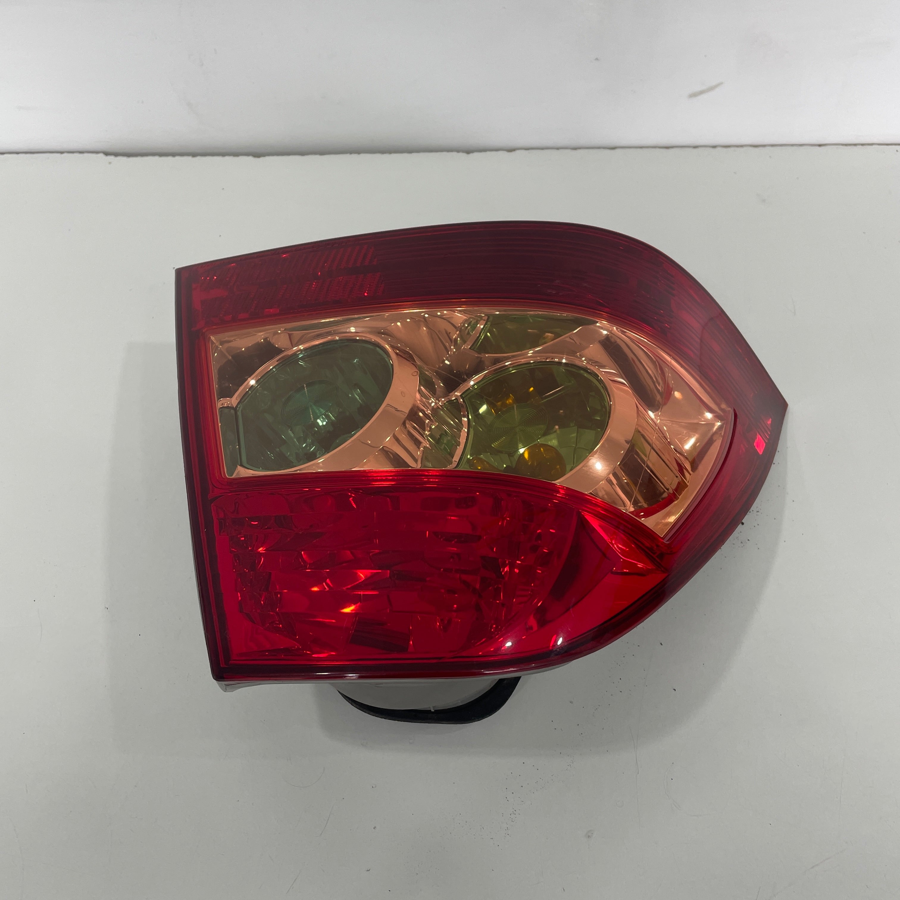 Toyota Corolla Sedan ZZE122 Tail Light Left Hand Side 2004-2007 | OEM
