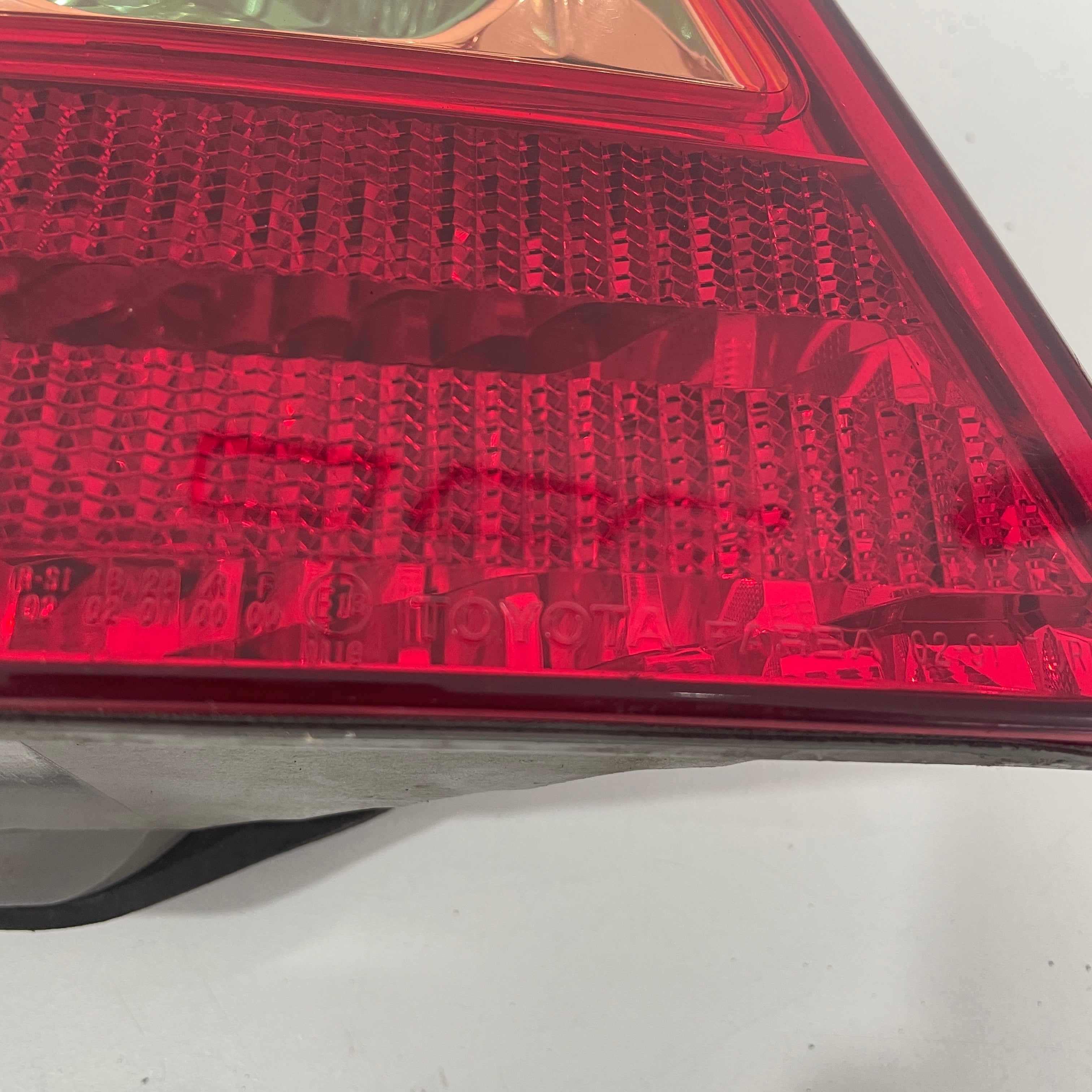 Toyota Corolla Sedan ZZE122 Tail Light Left Hand Side 2004-2007 | OEM