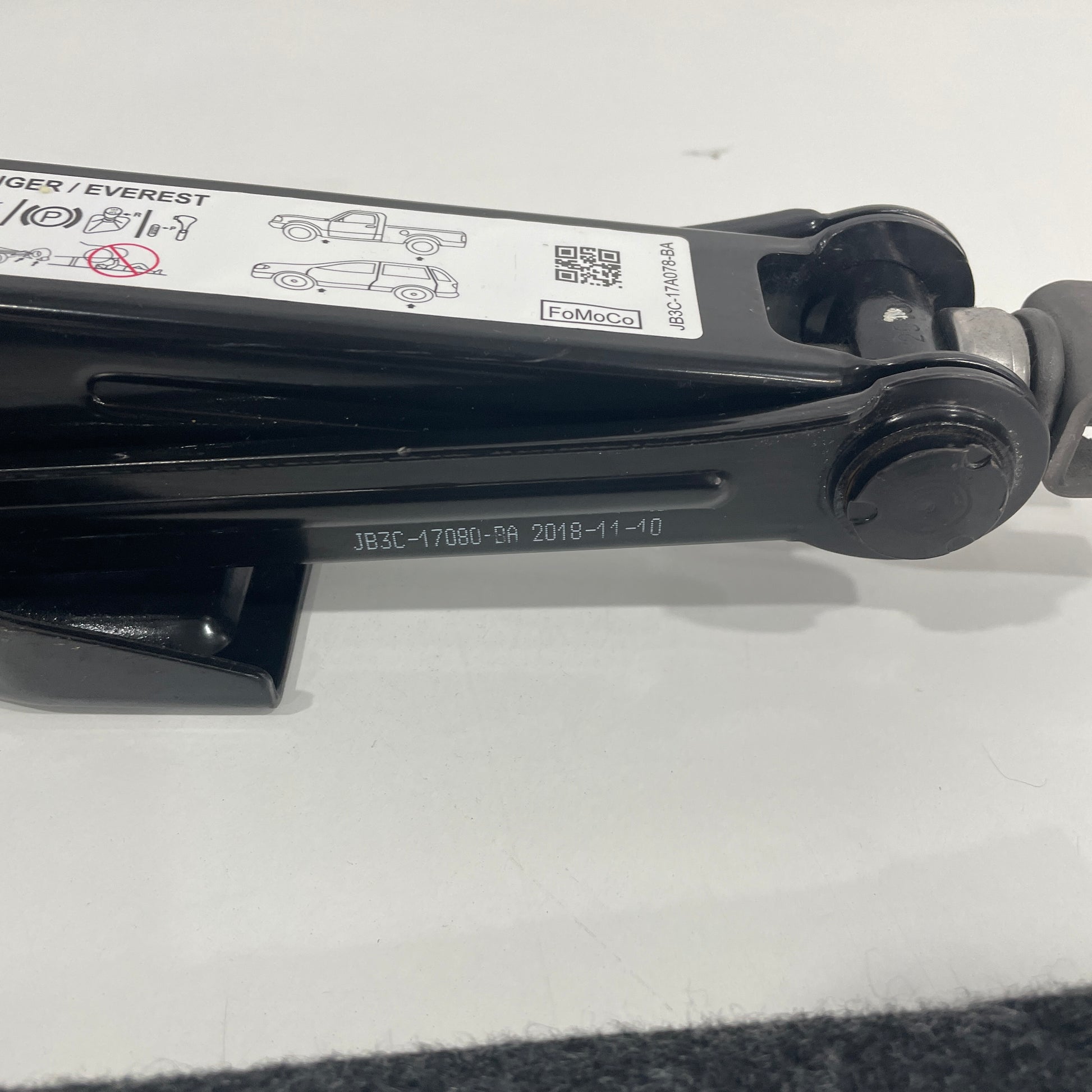 Ford Ranger Raptor PX2 PX3 2018-2022 Scissor Jack Kit JB3C-17A078-GA | OEM