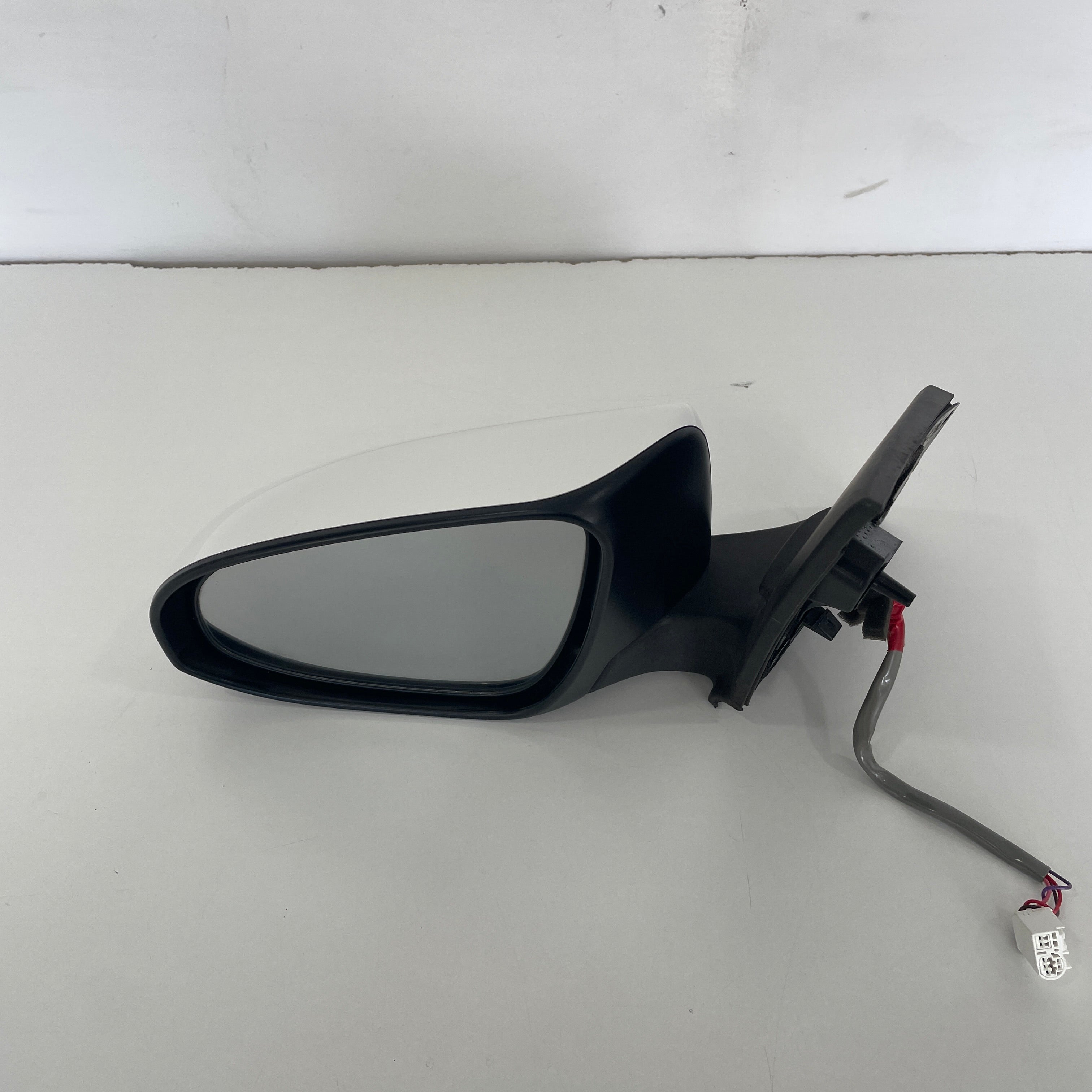 Toyota Corolla Hatchback ZRE182R 2012–2018 Door Mirror Left Hand Side