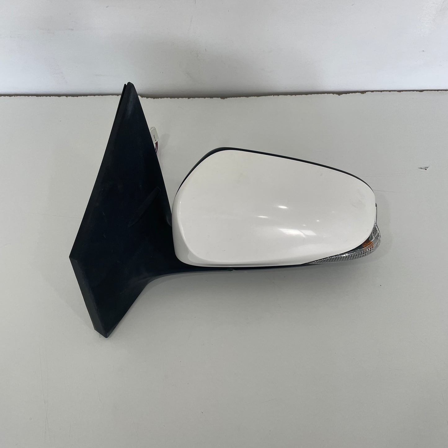 Toyota Corolla Hatchback ZRE182R 2012–2018 Door Mirror Left Hand Side