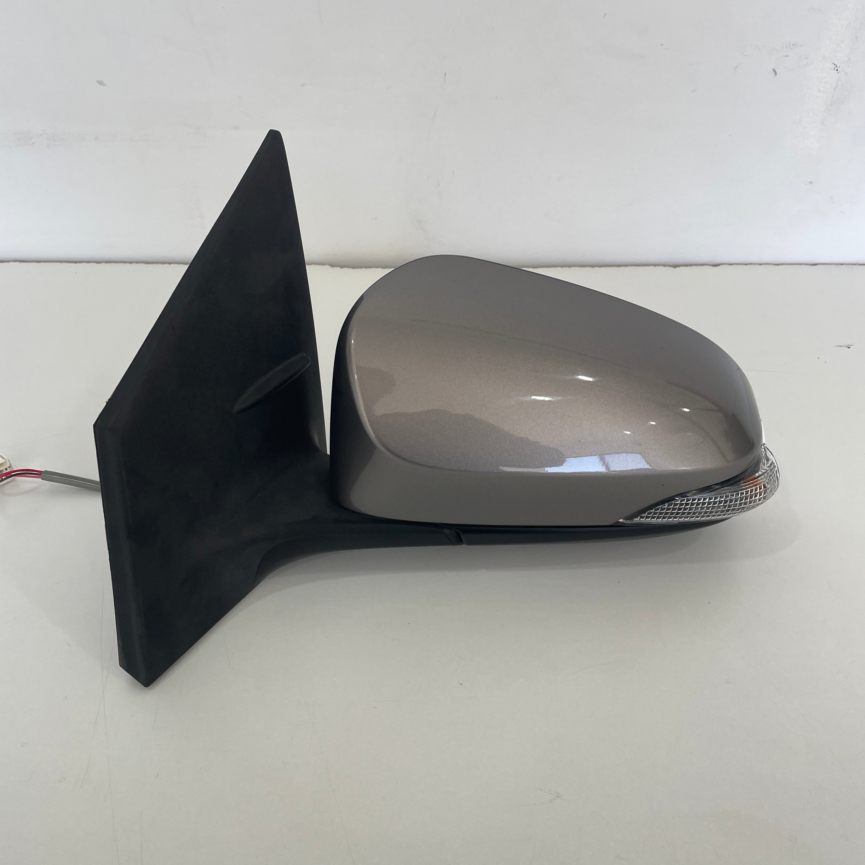 Toyota Corolla Hatchback ZRE182R 2012–2018 Door Mirror Left Hand Side